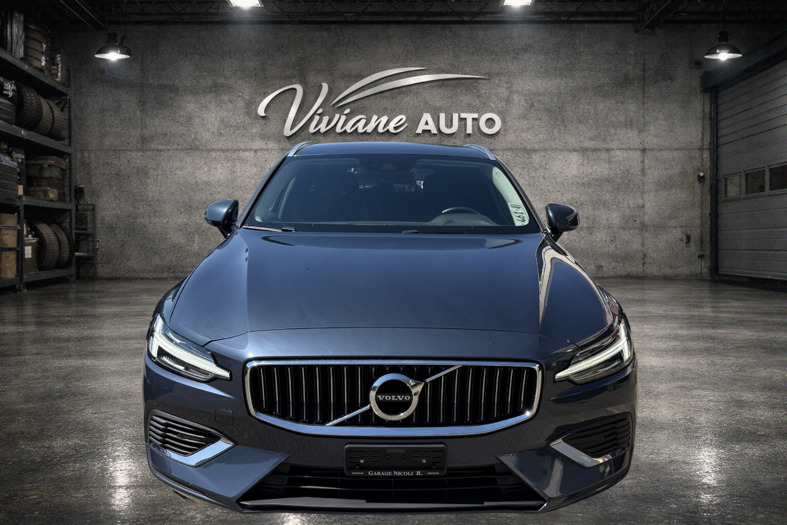 VOLVO V60 T6 eAWD Twin Engine Inscription Expression Geartronic-image-1