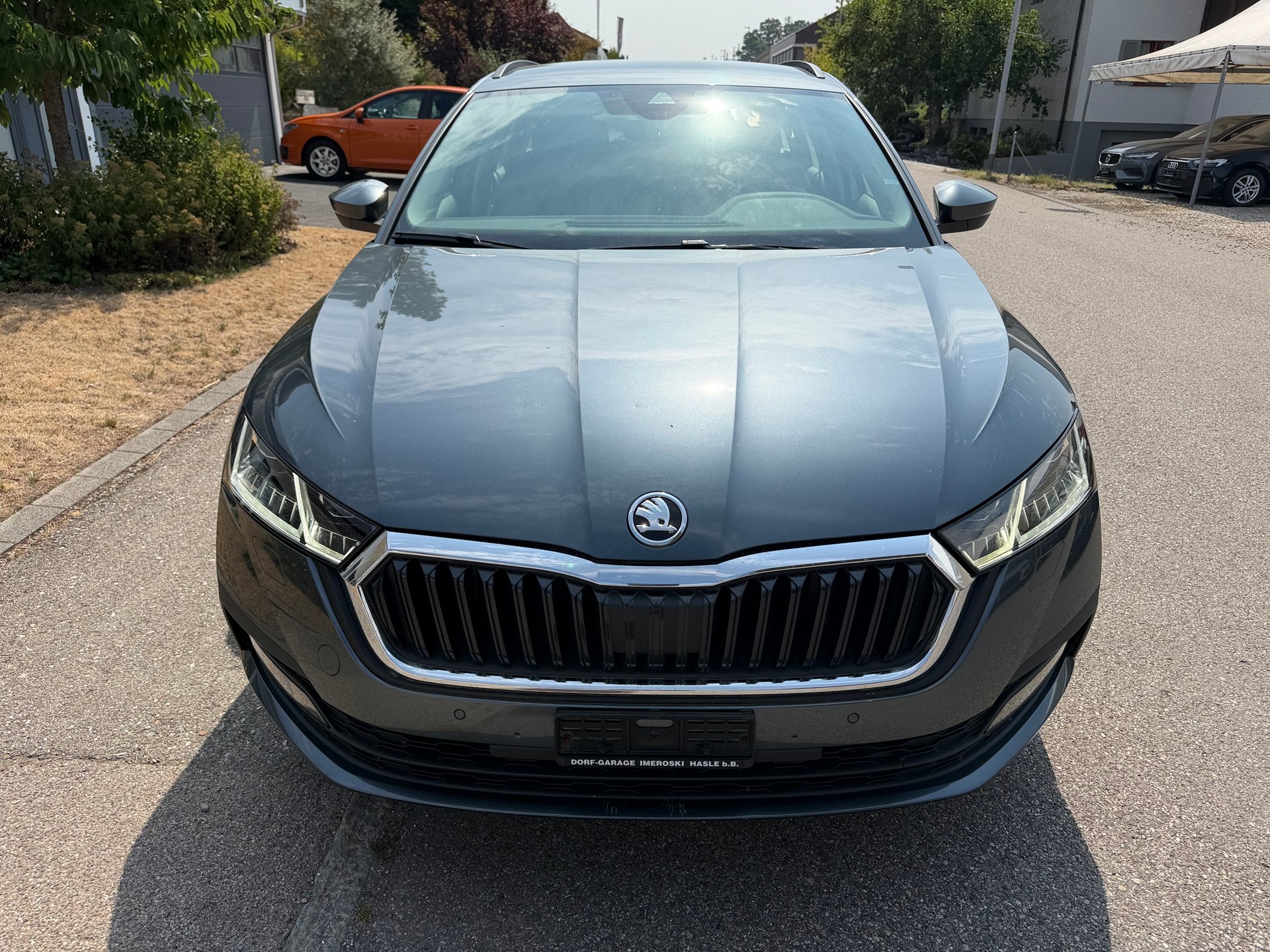 SKODA Octavia Combi 2.0 TDI DSG Ambition 4x4-image-1