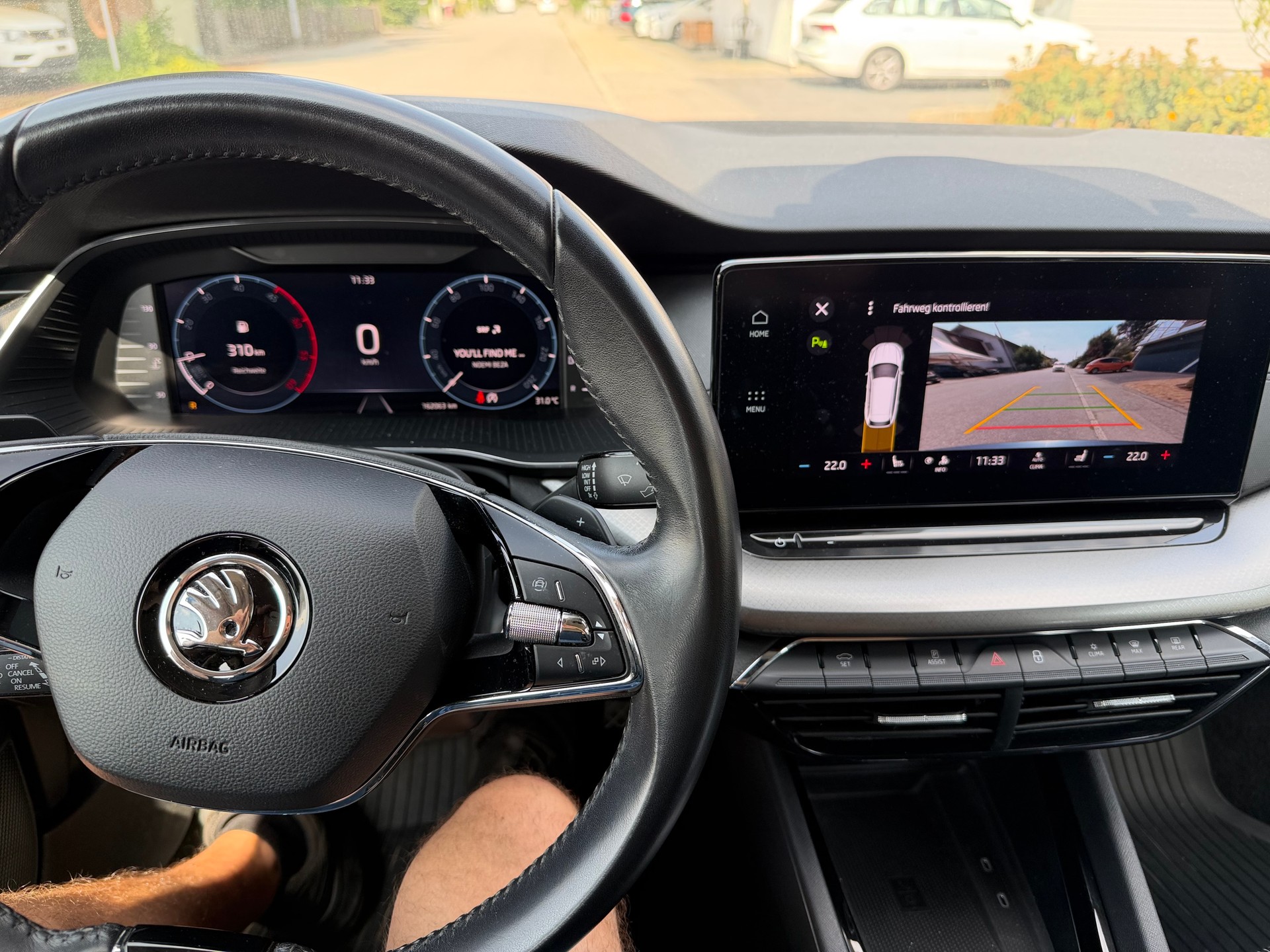 SKODA Octavia Combi 2.0 TDI DSG Ambition 4x4-image-7