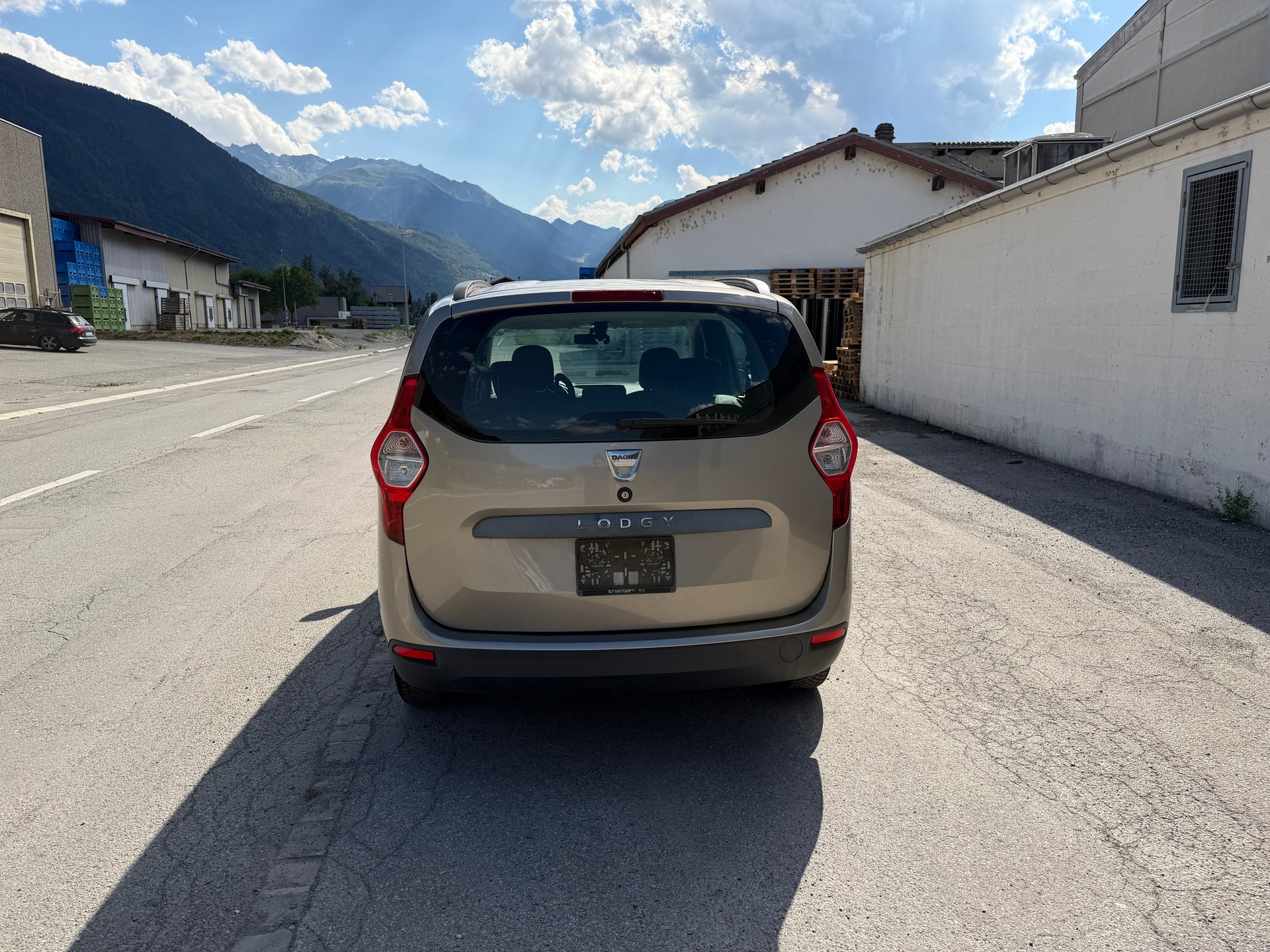 DACIA Lodgy 1.6 Lauréate-image-3