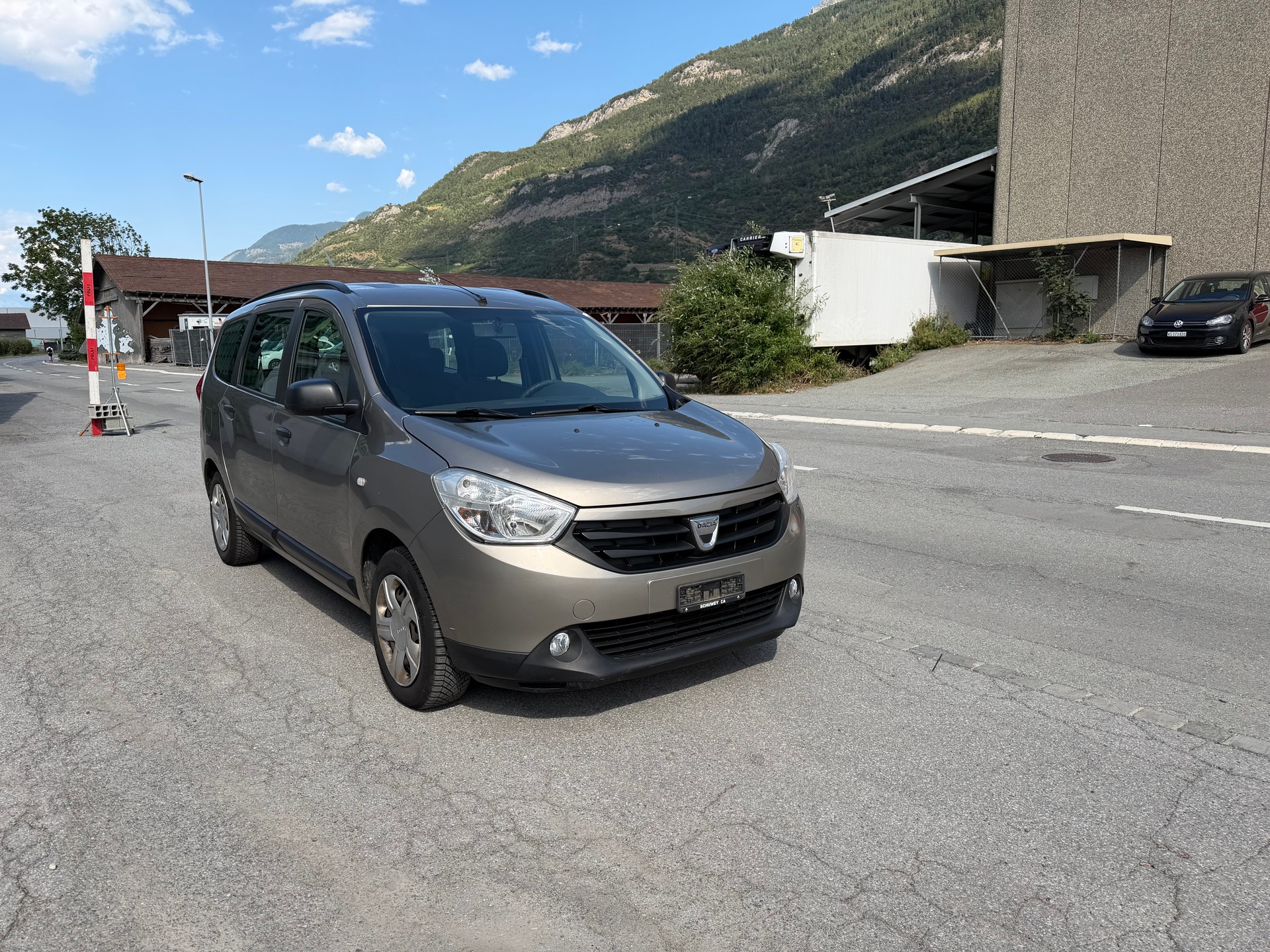DACIA Lodgy 1.6 Lauréate-image-5