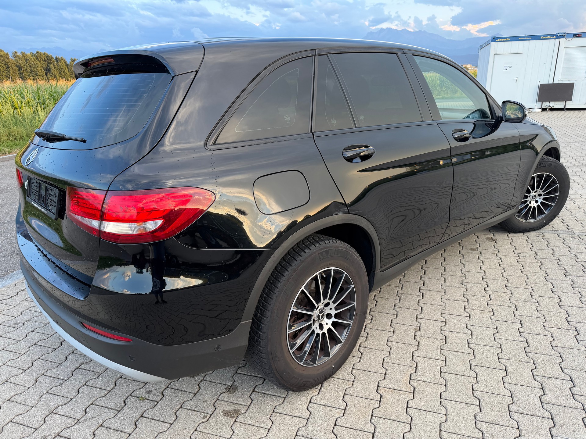 MERCEDES-BENZ GLC 220 d Exclusive 4Matic 9G-Tronic-image-3
