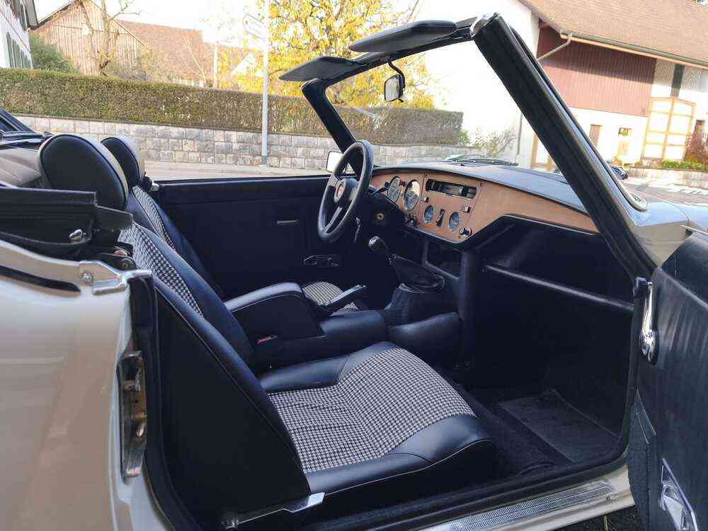 TRIUMPH Spitfire 1500-image-6