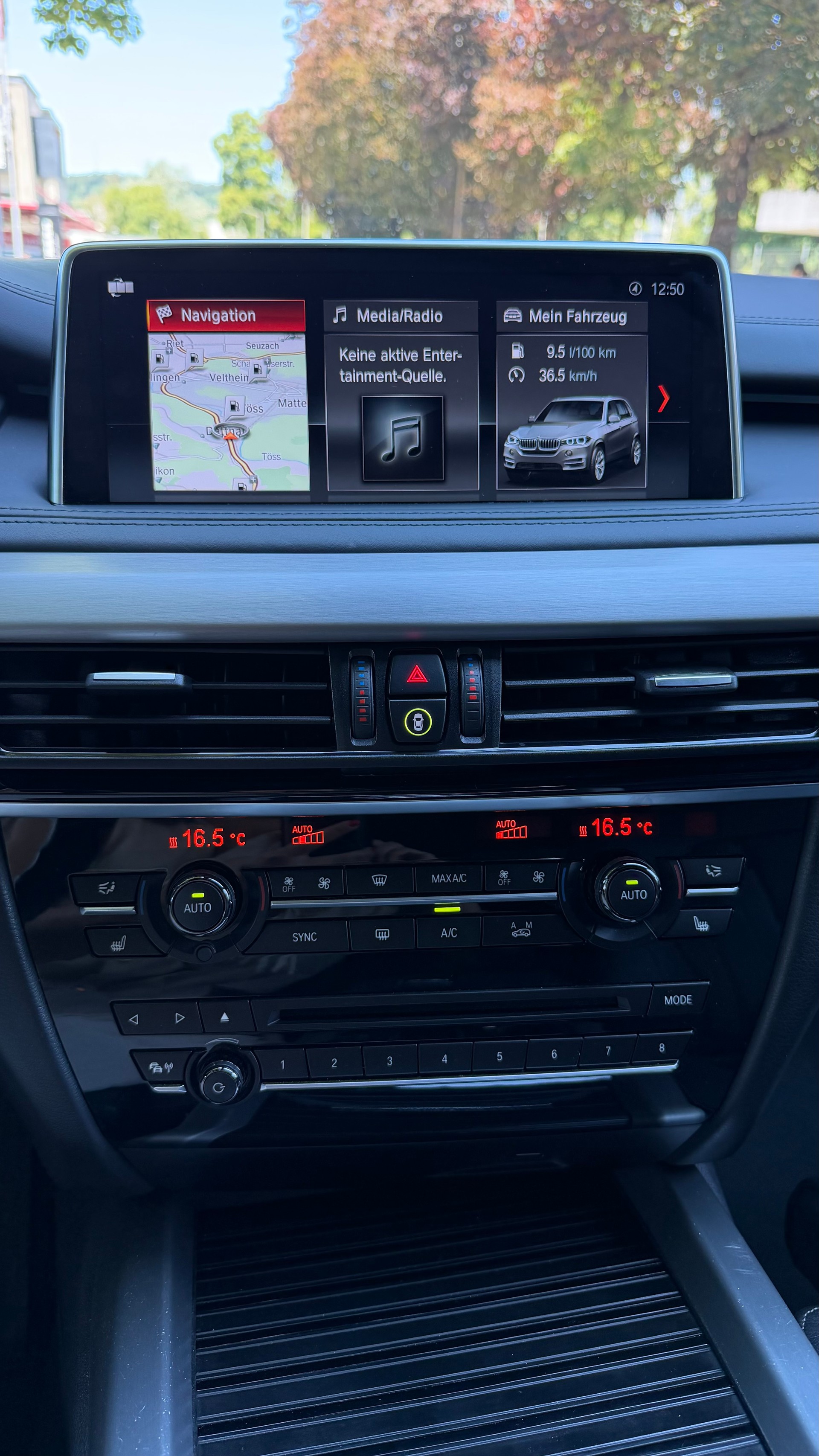 BMW X5 xDrive 40d Pure M Sport Steptronic-image-10