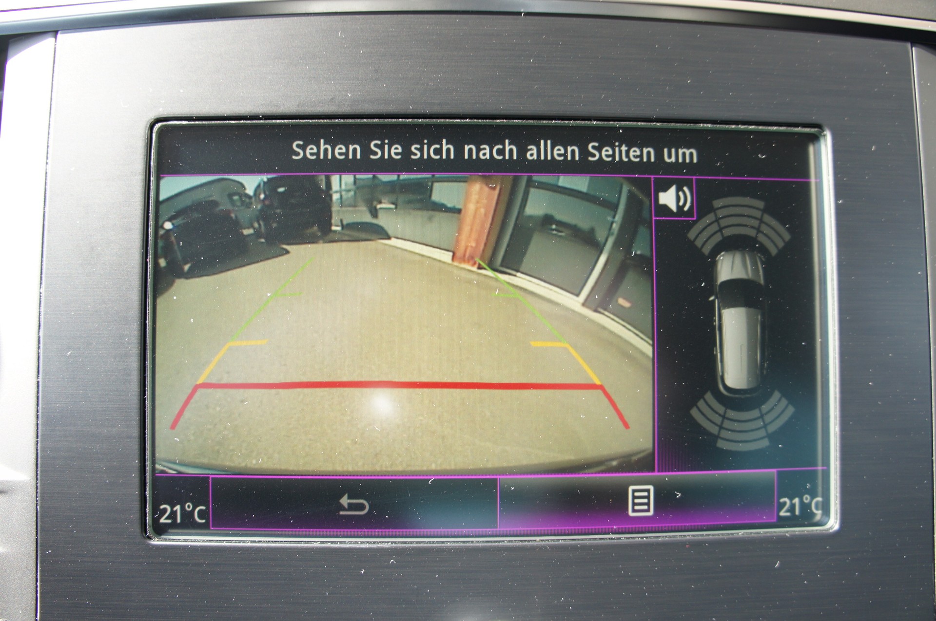 RENAULT Mégane Grandtour 1.3 16V Turbo GT Line EDC-image-16