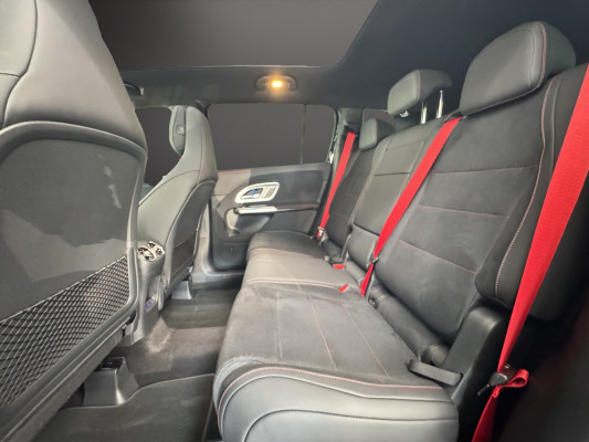 MERCEDES-BENZ GLB 220 4Matic 8G-Tronic-image-10