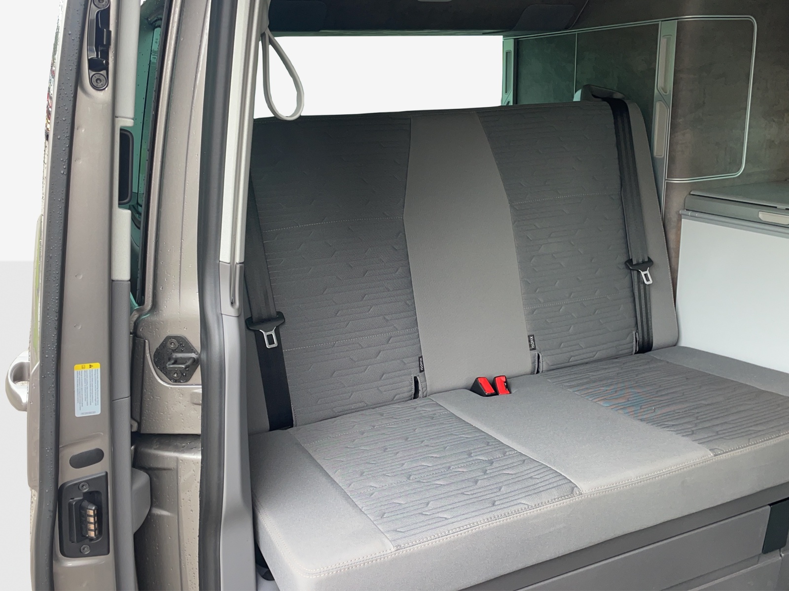 VW T6.1 California 2.0 TDI Ocean Liberty 4Motion DSG-image-8