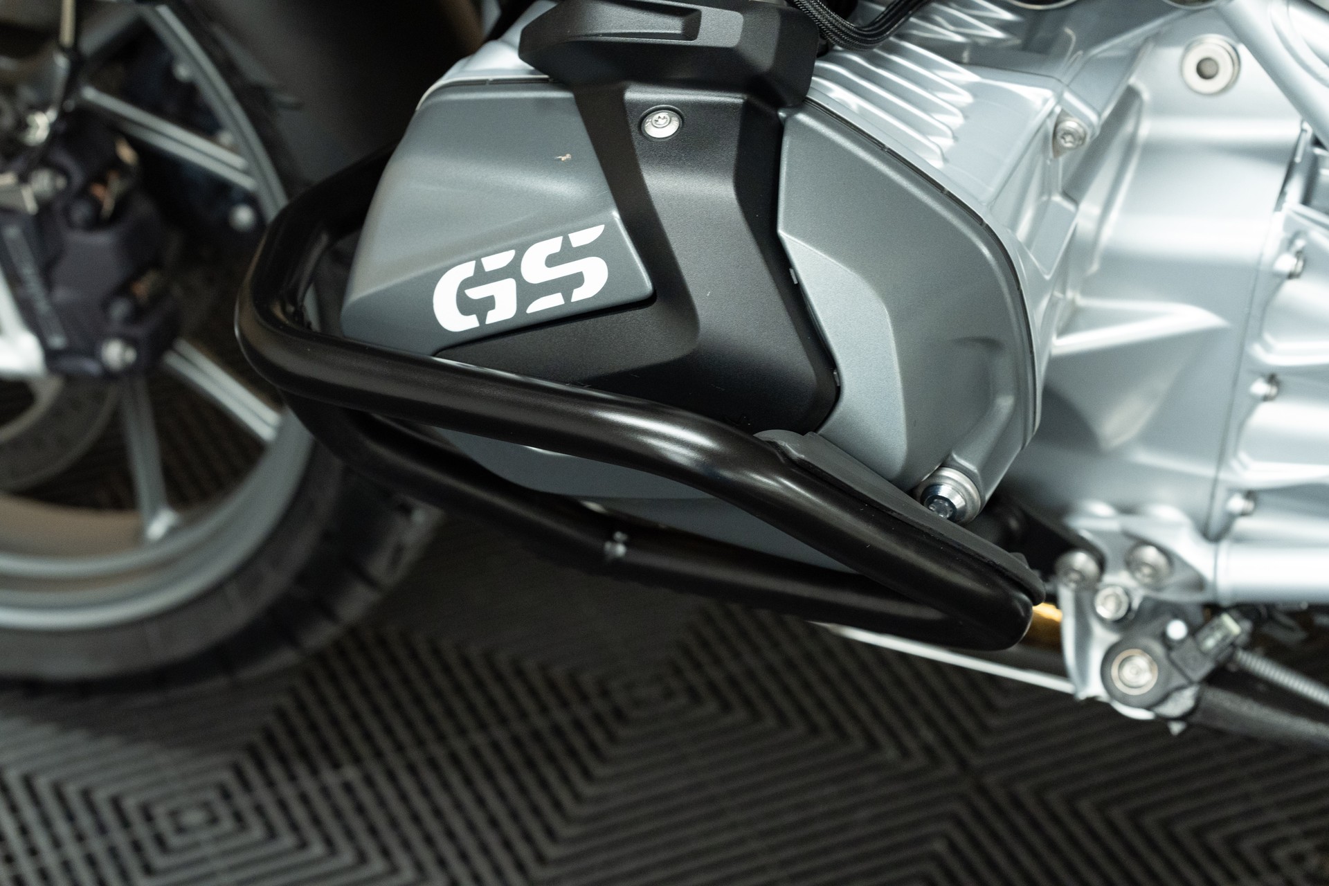 BMW R 1250 GS-image-11