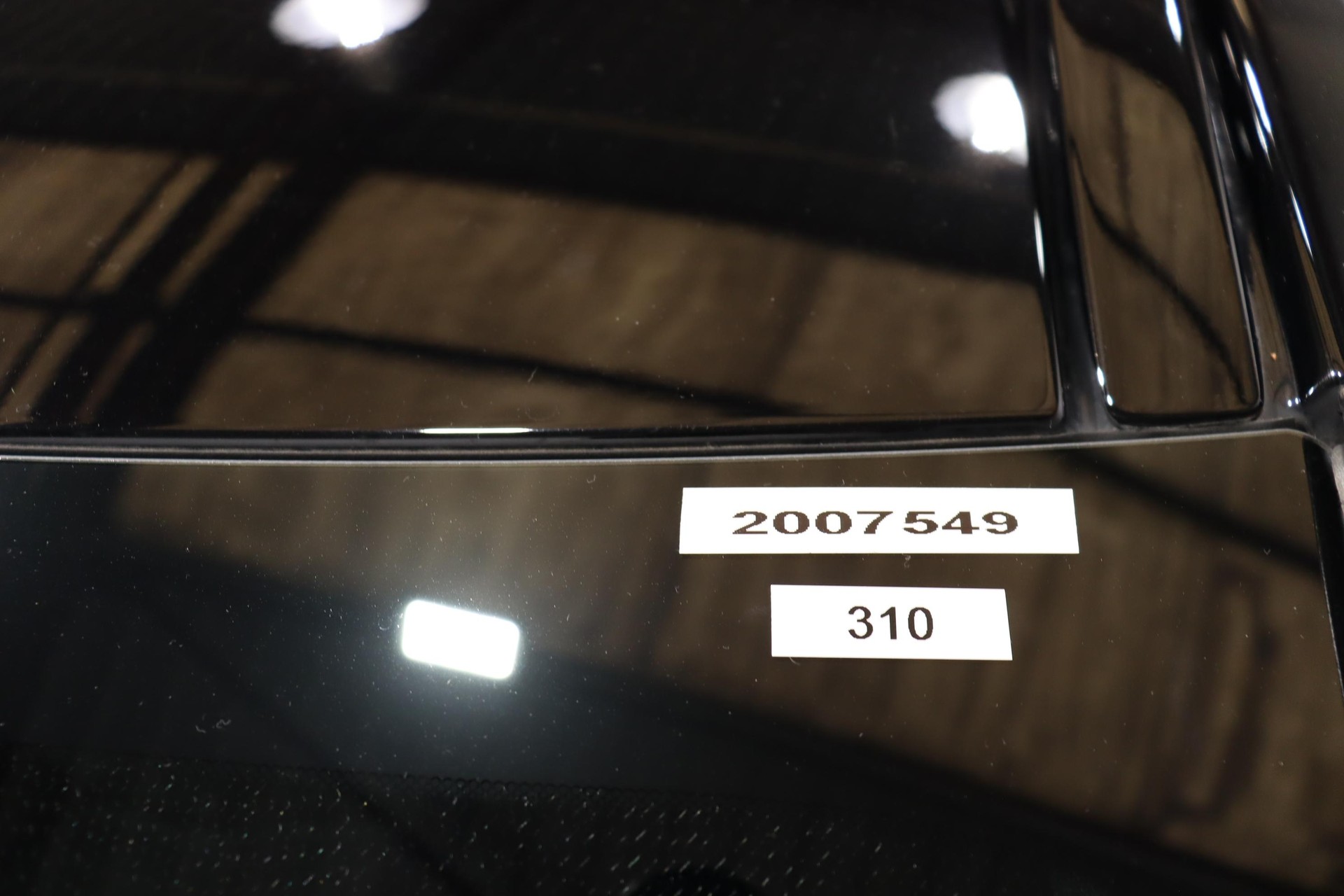 VOLVO XC40 2.0 T5 R-Design AWD-image-20