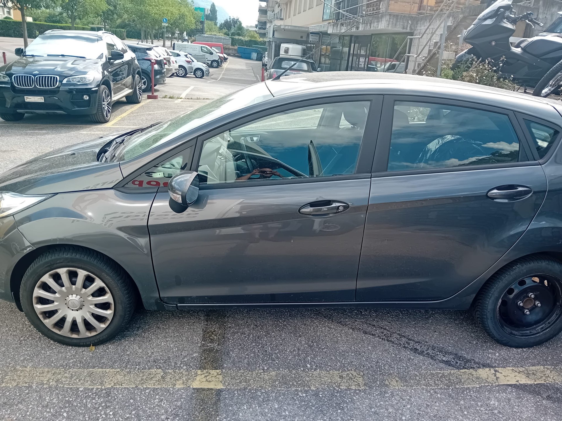 FORD Fiesta 1.0 SCTi Trend-image-2