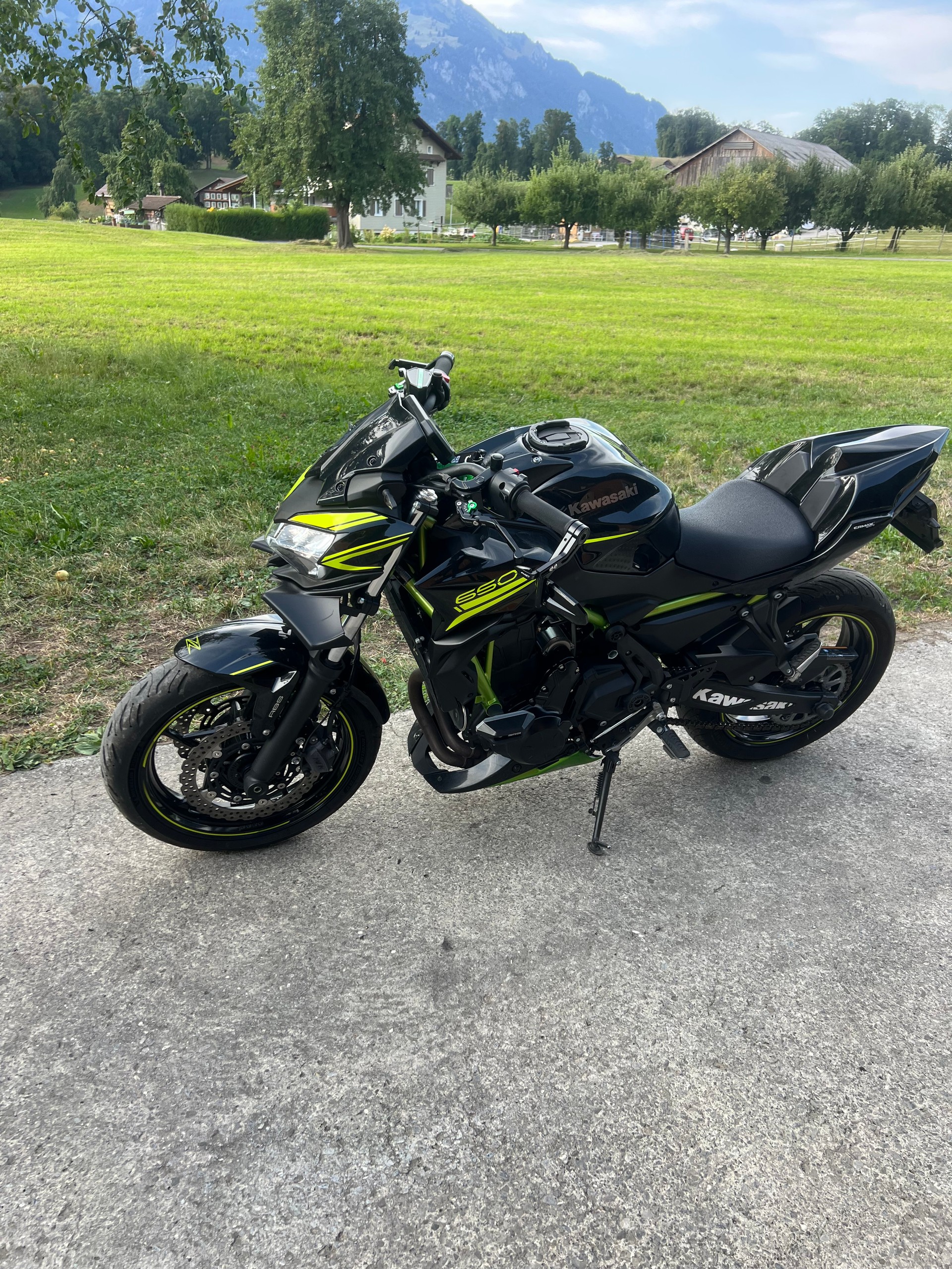 KAWASAKI Z 650 (35kW)-image-8
