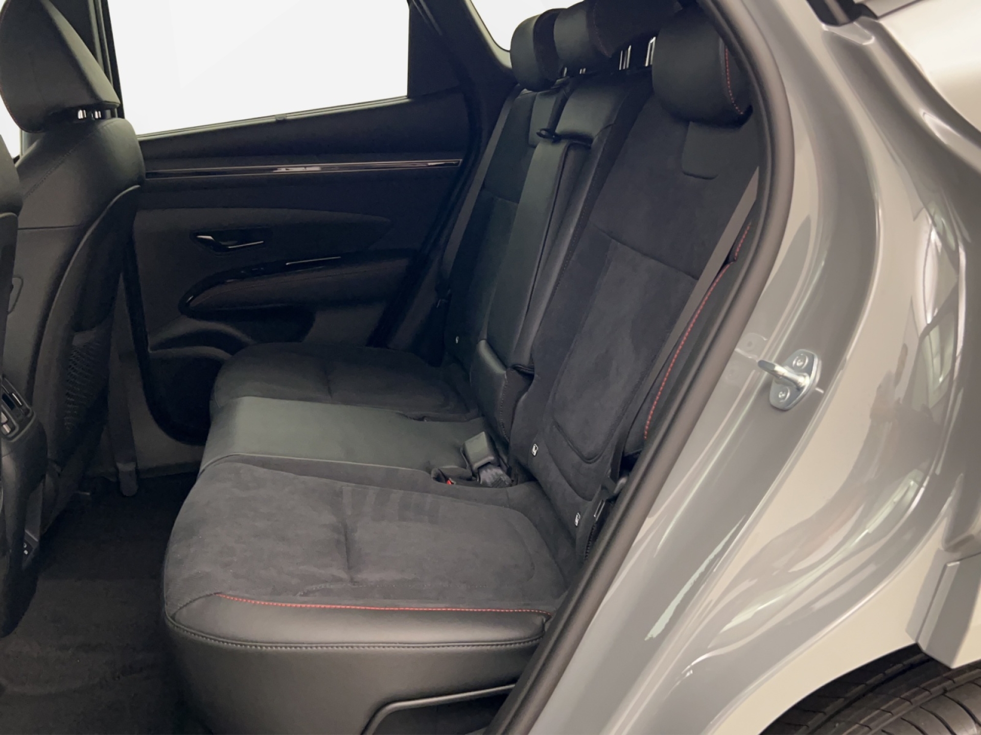 HYUNDAI Tucson 1.6 T-GDi Plug-in Hybrid N-Line LUX-image-6