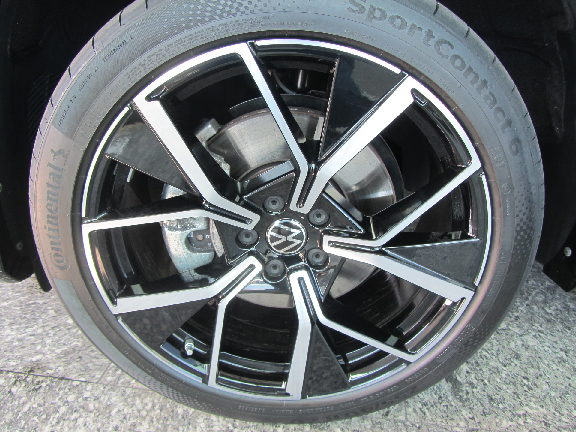 VW Tayron 2.0 TSI R-Line DSG 4Motion-image-15
