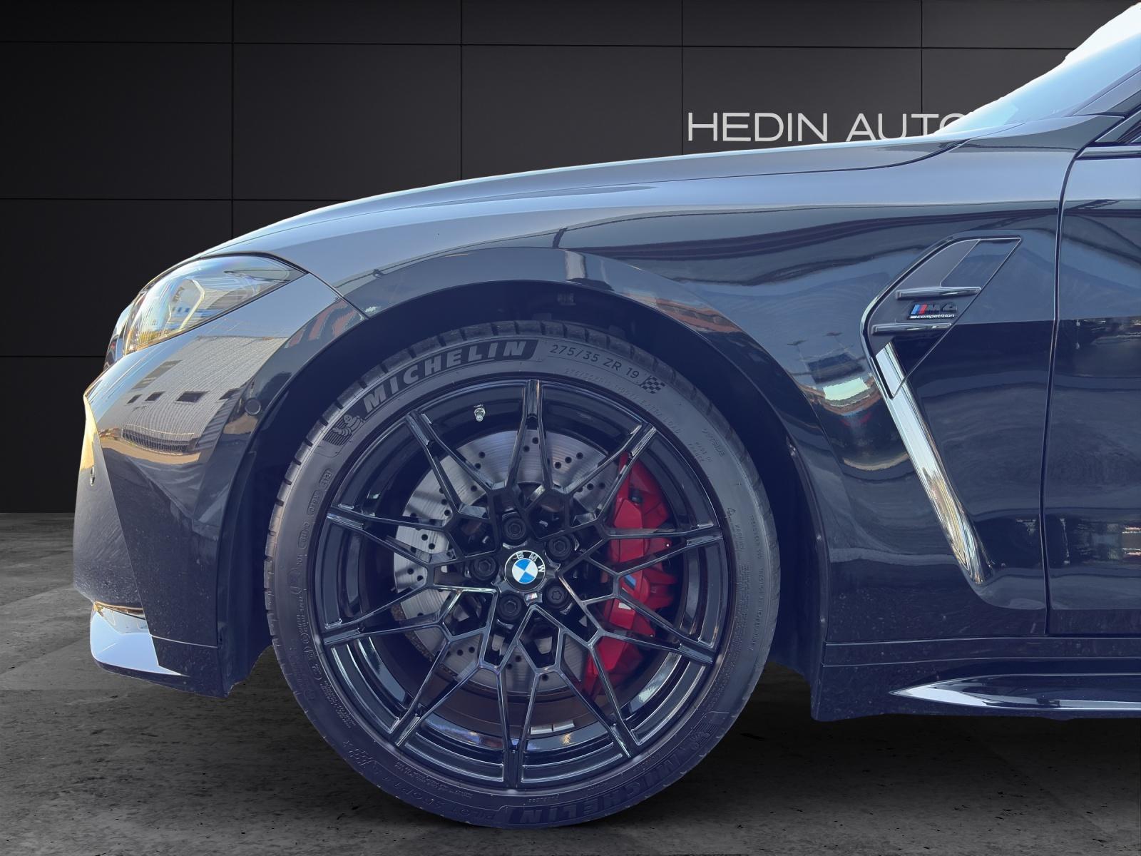 BMW M4 Competition M xDrive Cabrio-image-9