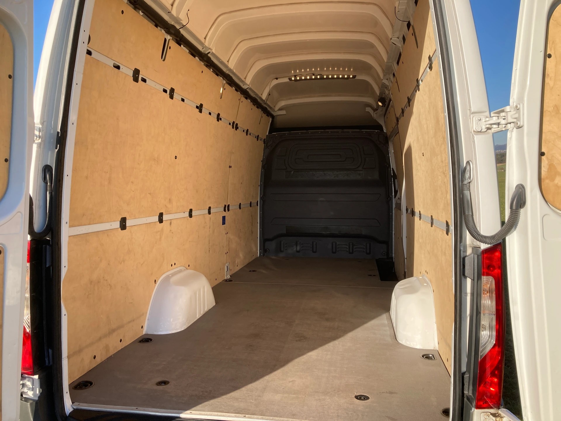 MERCEDES-BENZ Sprinter 315 CDI Extralang 9G-TRONIC-image-7