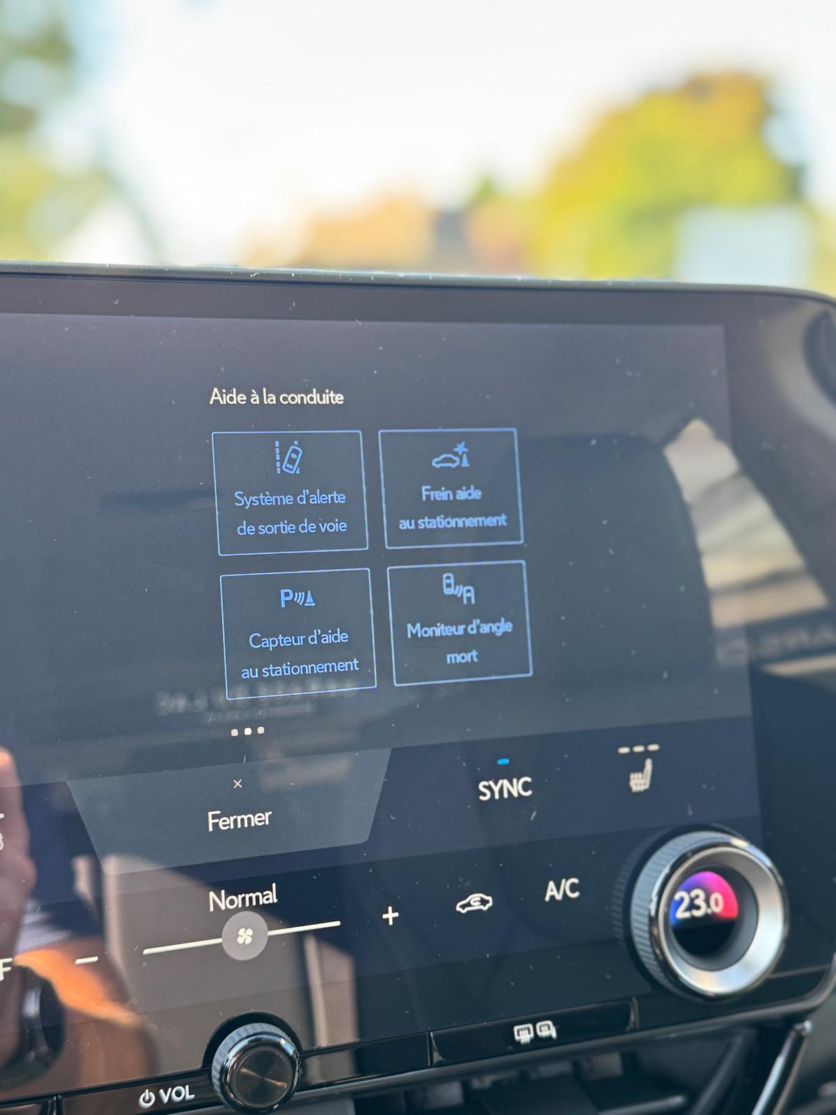 LEXUS NX 450h+ E-FOUR Comfort-image-26