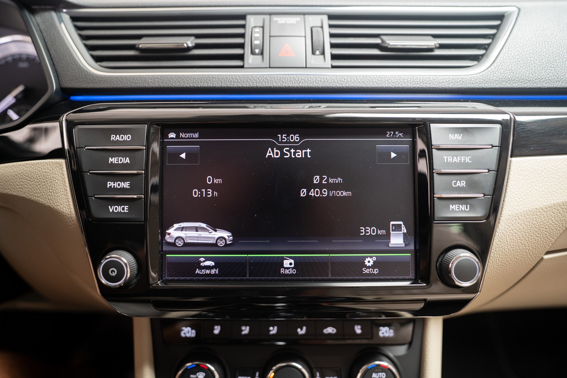 SKODA Superb Combi 2.0 TDI 190 L&K 4x4 DSG / 360°Kamera / el.Sitze-image-26