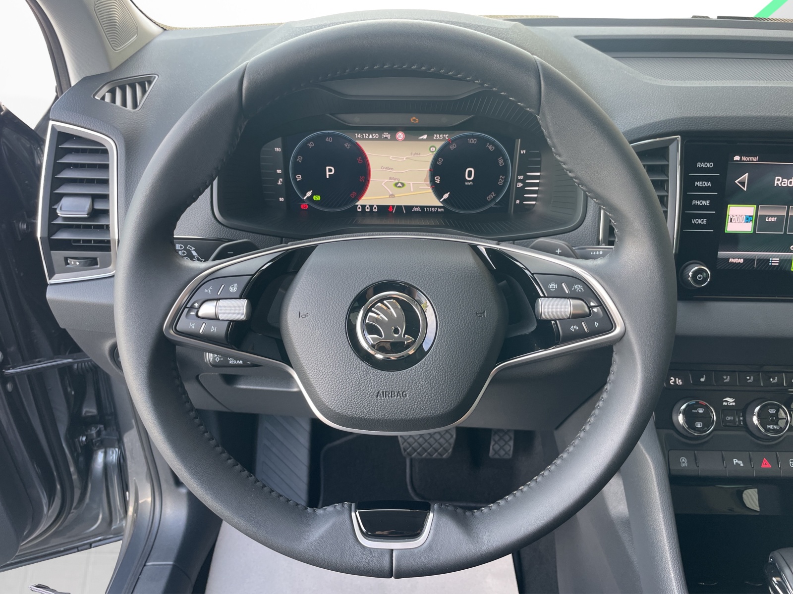 SKODA Karoq 2.0 TDI CR Selection 4x4 DSG-image-7