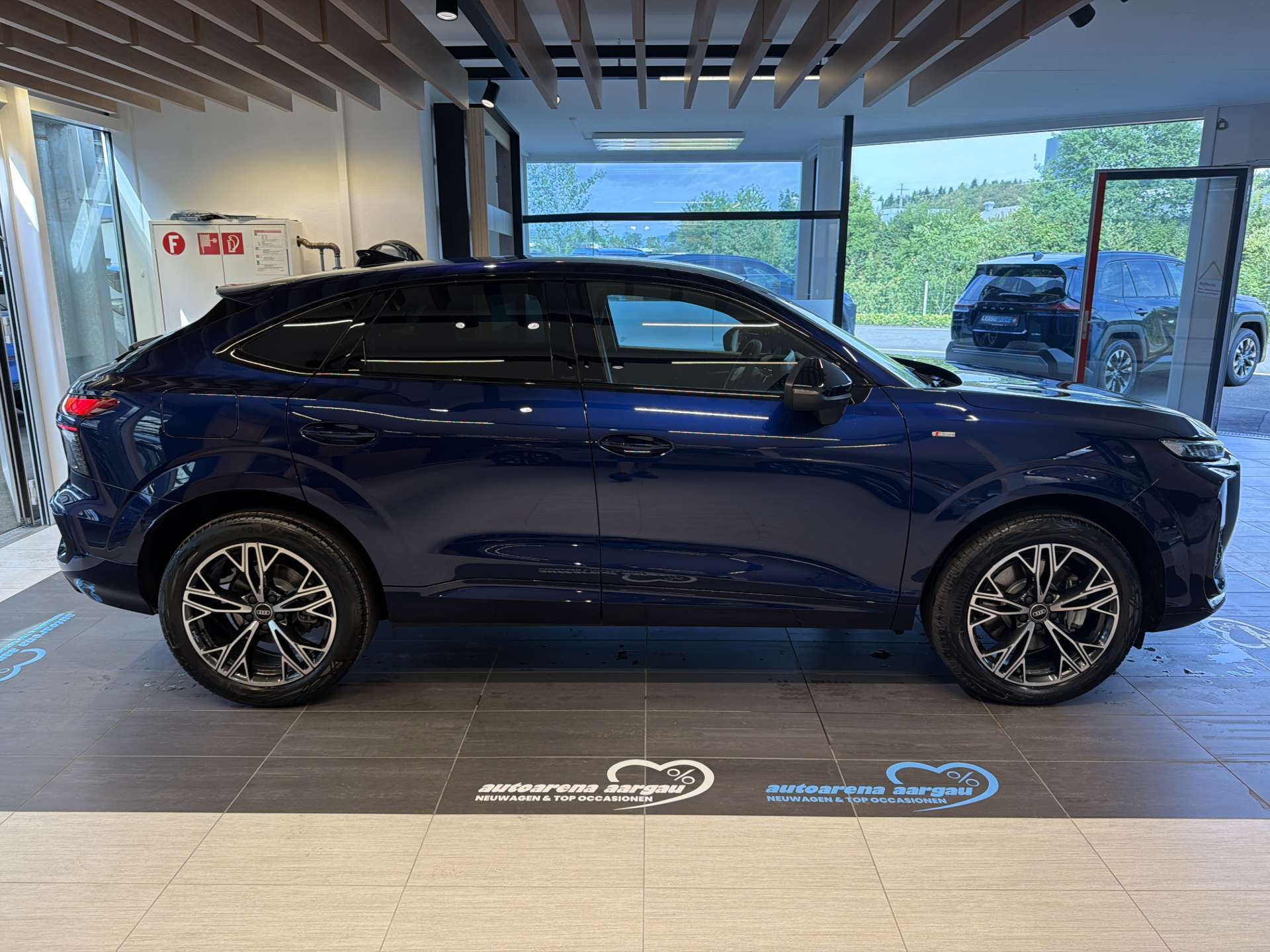 AUDI Q3 Sportback TFSi quattro S-Line 204PS S-Tronic Automat-image-13