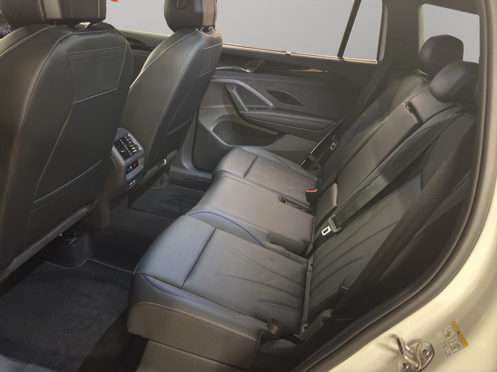 VW Tayron 2.0 TSI R-Line DSG 4Motion-image-9