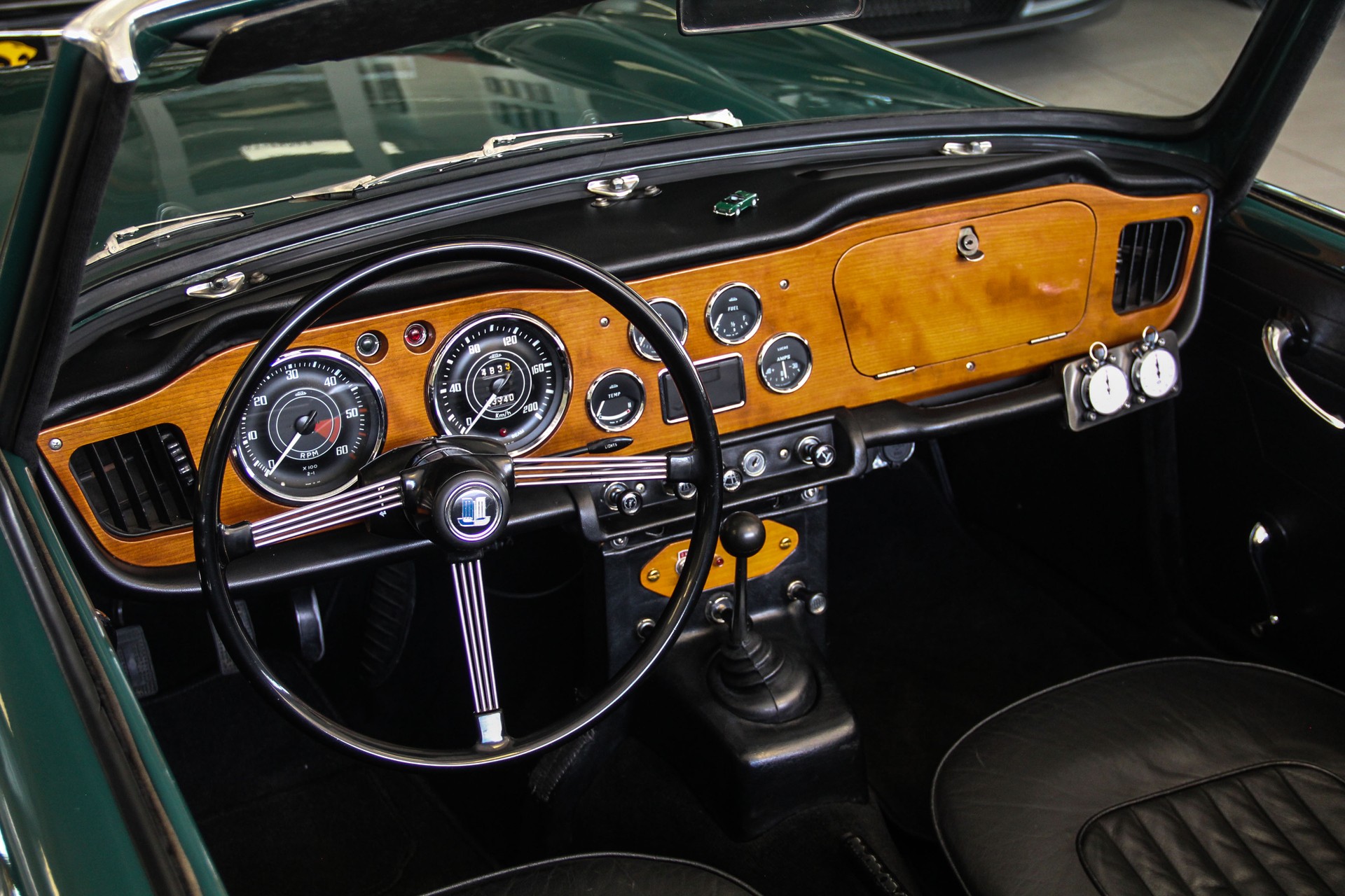TRIUMPH TR4A IRS ( TR4 A IRS ) + Overdrive ⭐⭐⭐⭐⭐-image-4