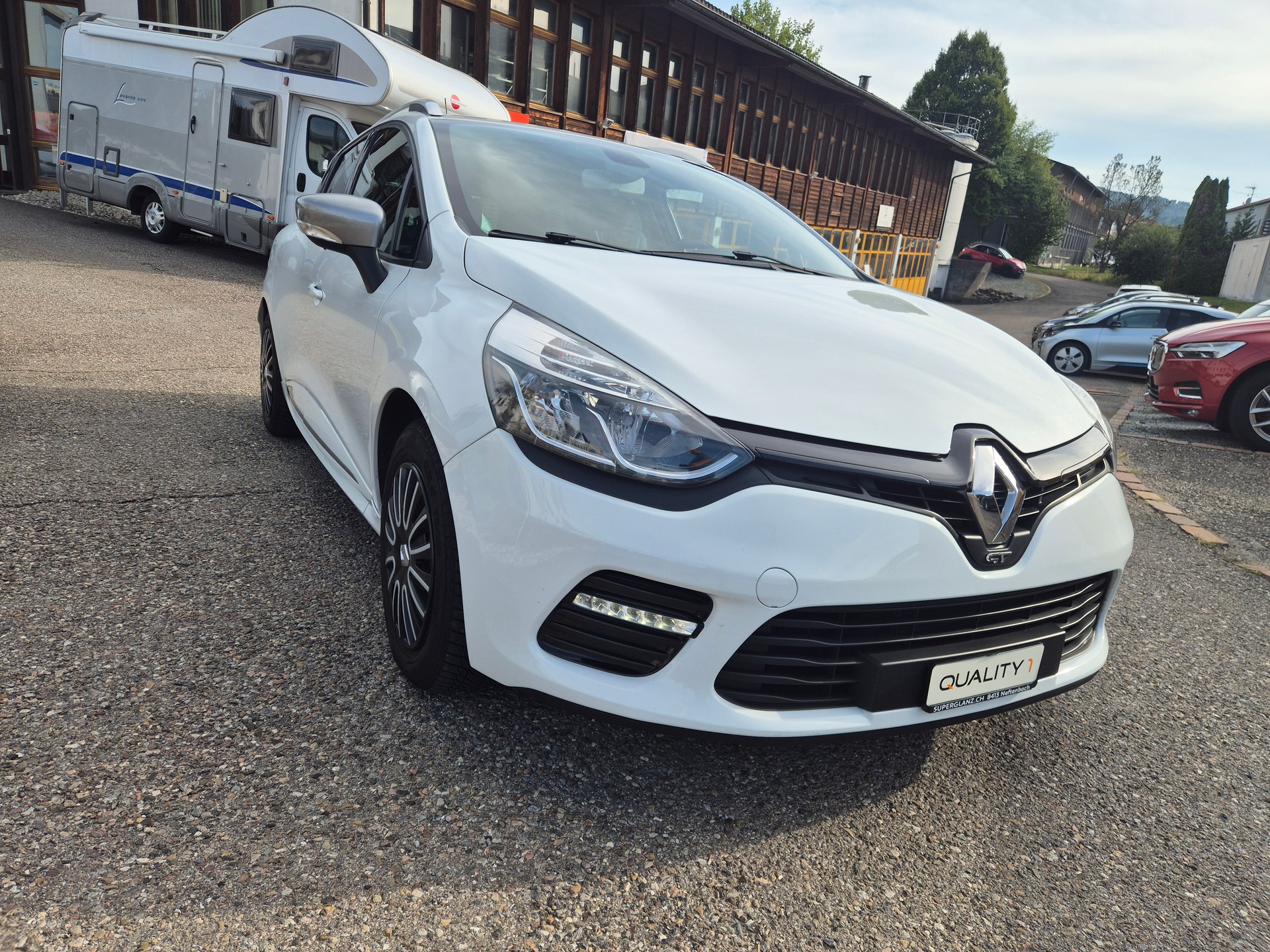 RENAULT Clio Grandtour 1.2 16V T GT EDC-image-3