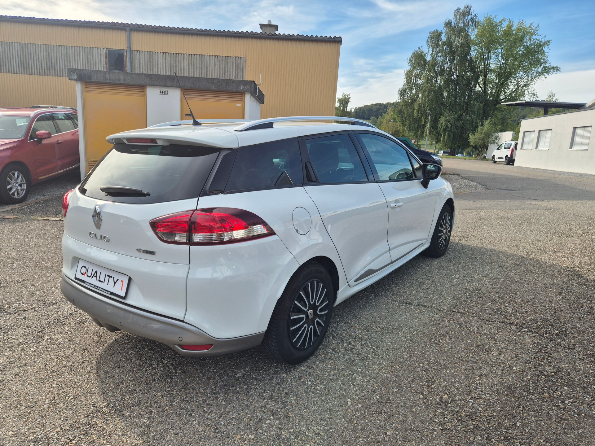 RENAULT Clio Grandtour 1.2 16V T GT EDC-image-2