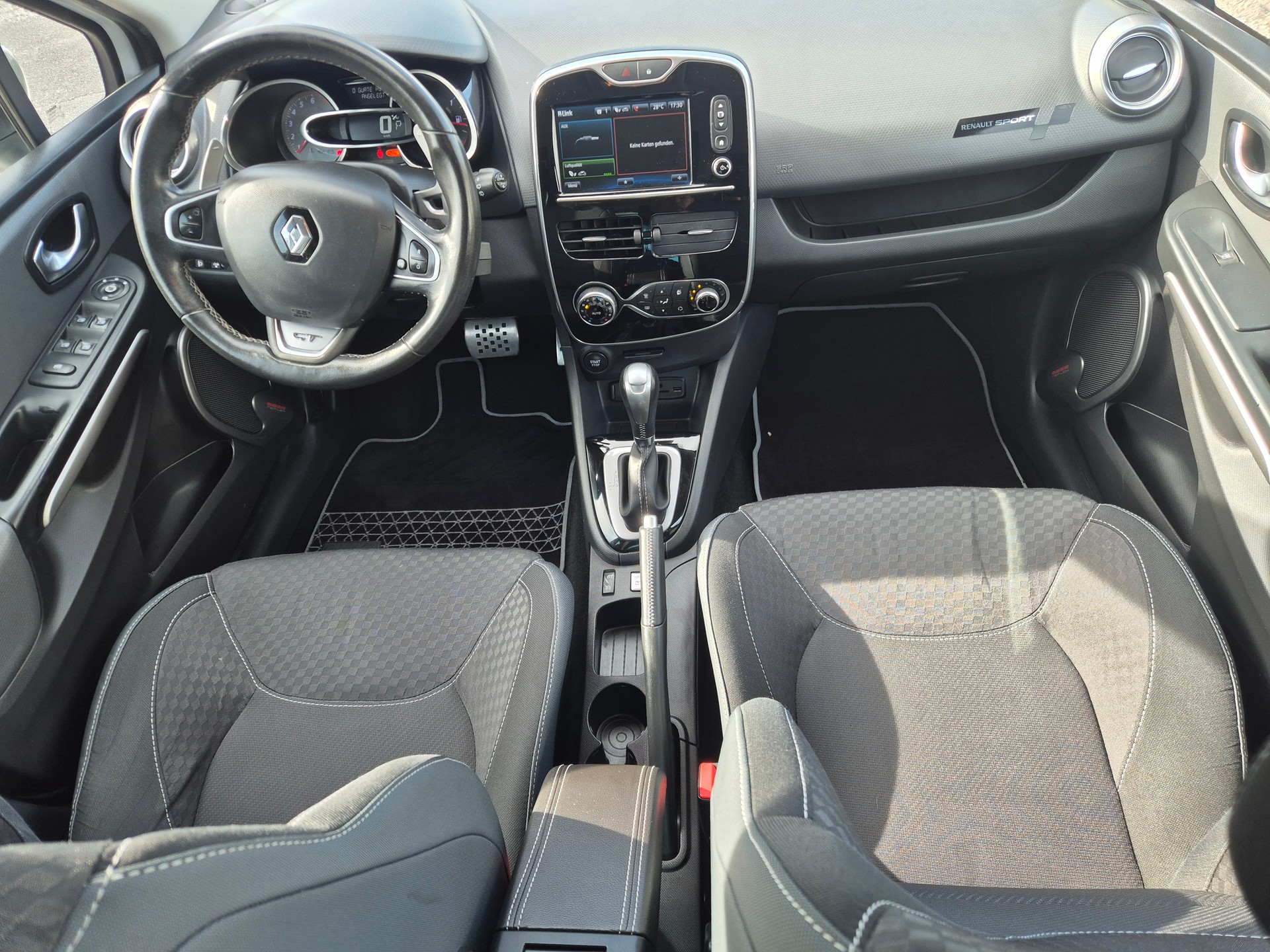 RENAULT Clio Grandtour 1.2 16V T GT EDC-image-6