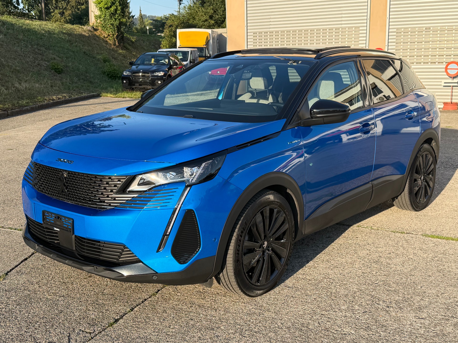 PEUGEOT 3008 300e Hybrid4 GT Pack EAT8-image-0