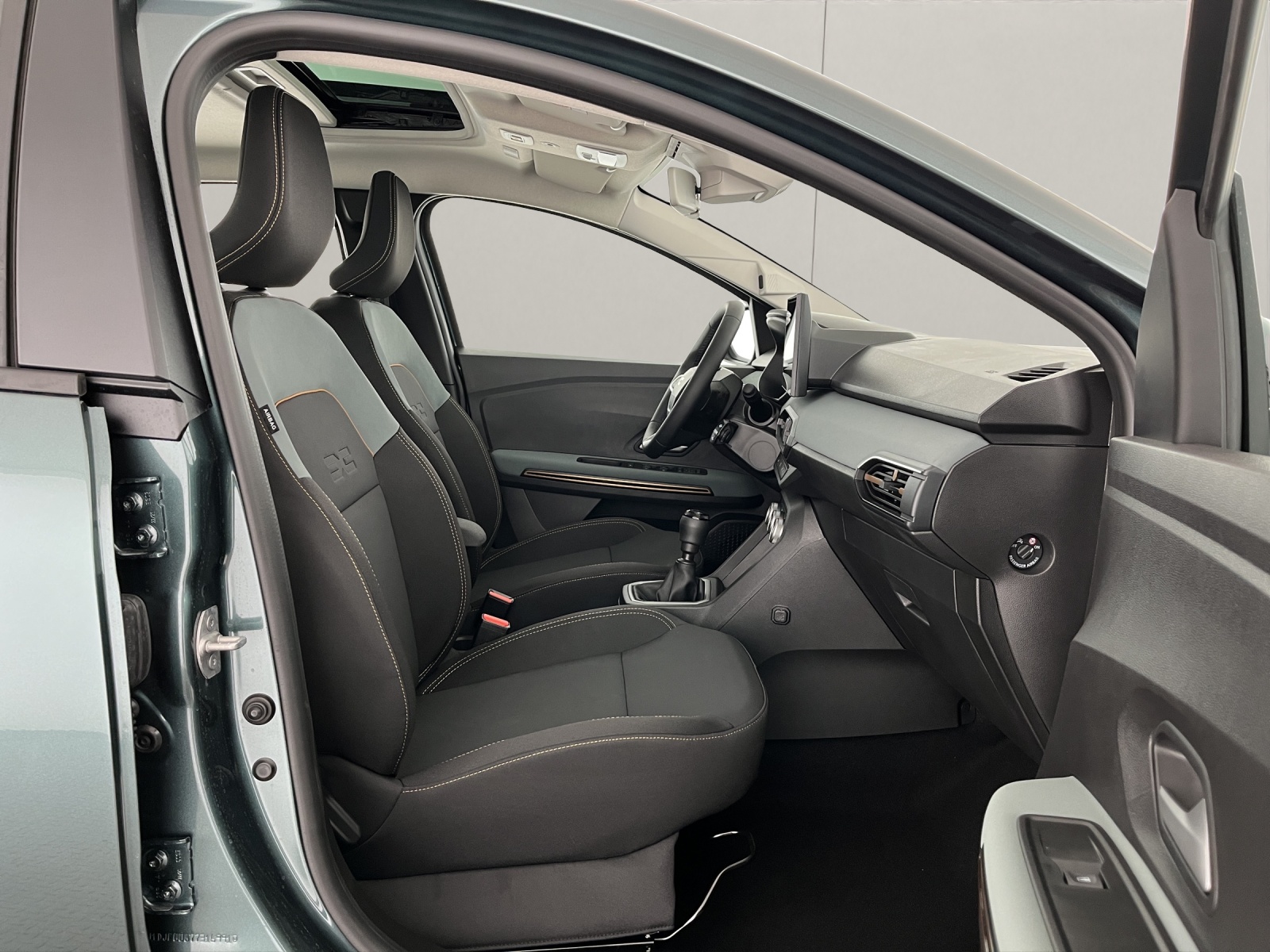 DACIA Sandero 1.0 TCe 110 Stepway Extreme-image-15