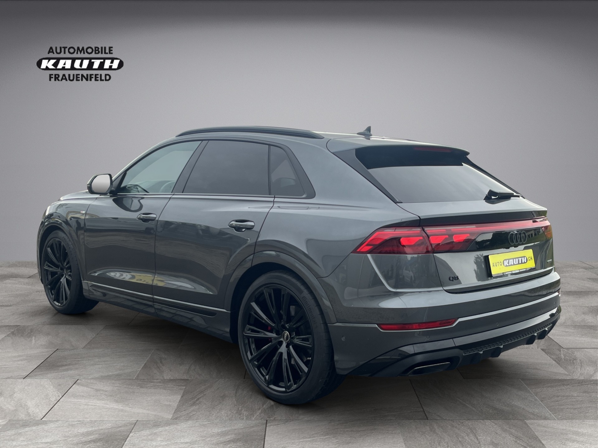 AUDI Q8 SUV TDI quattro 210 kW tiptronic*Standheizung, AHK, B&O Sound, 23"Alu, Panodach, (5-Jahre Garantie)-image-2
