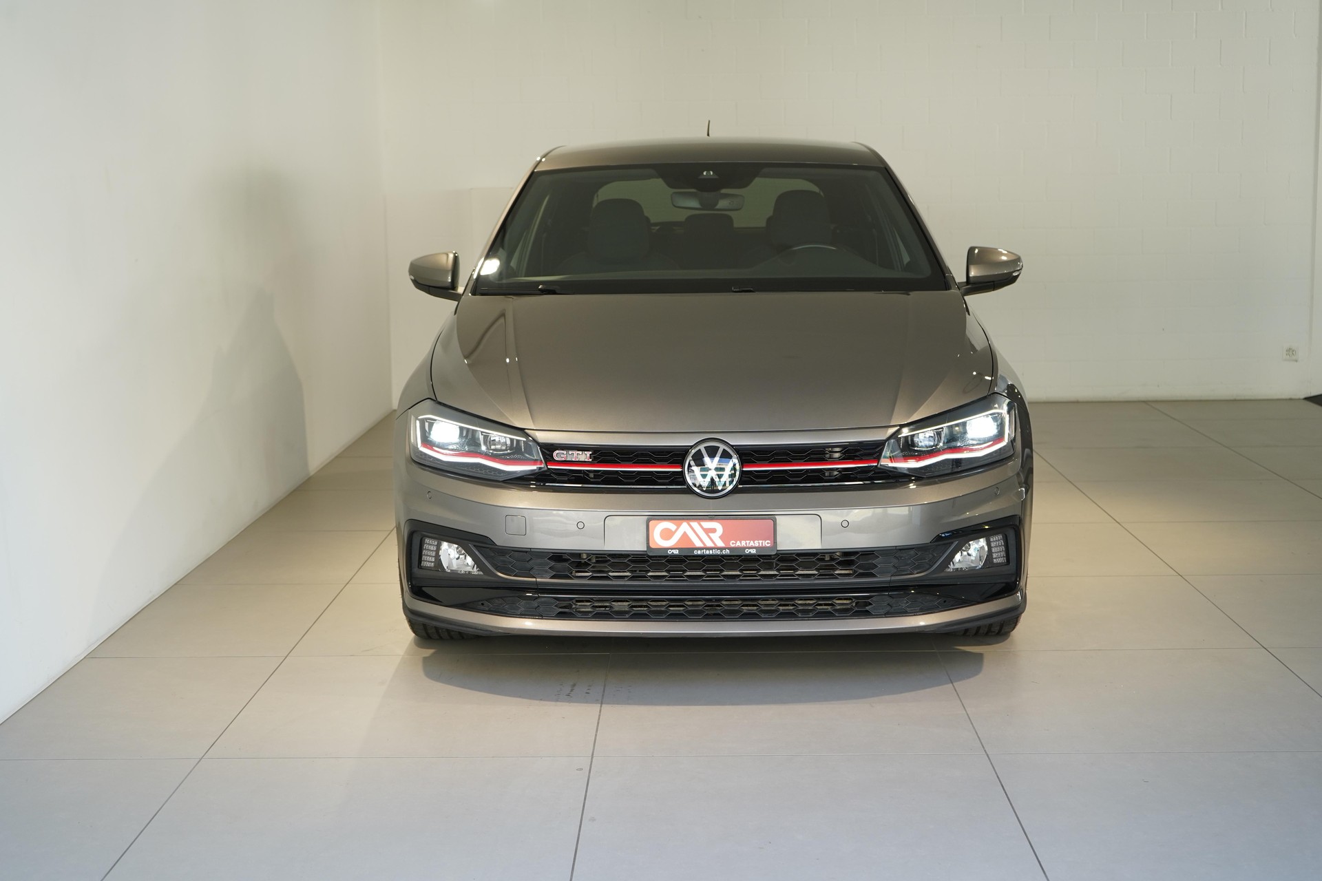 VW Polo 2.0 TSI GTI DSG-image-1