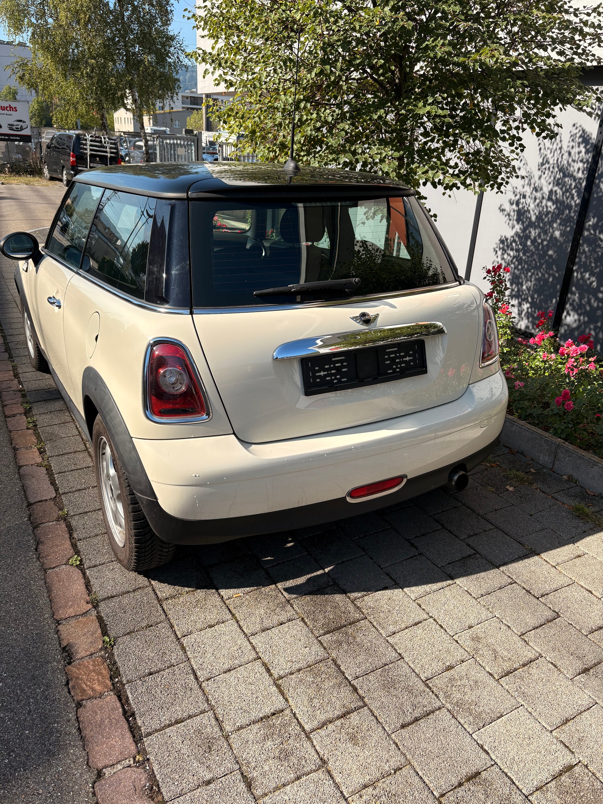 MINI Cooper-image-3