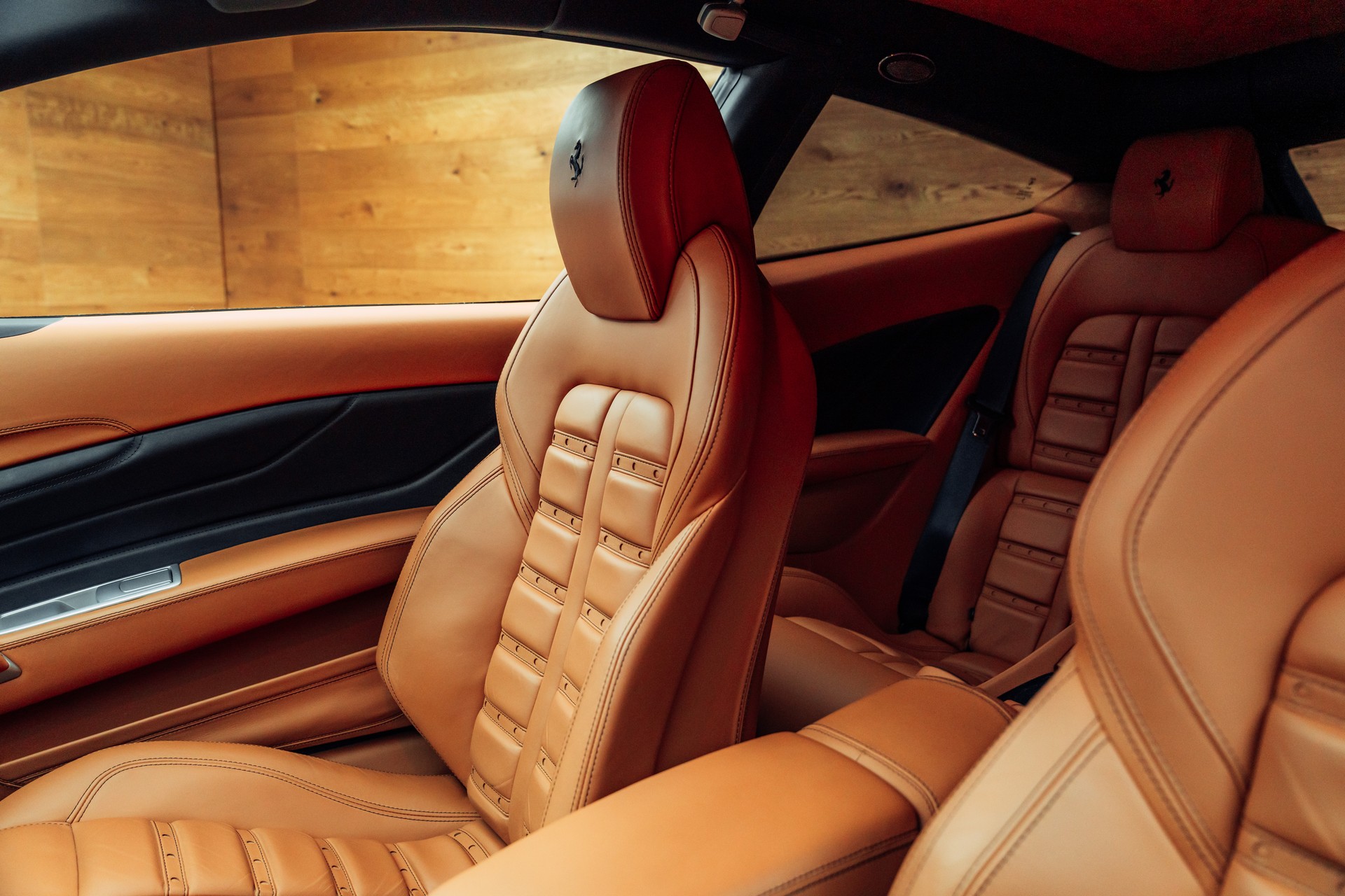 FERRARI FF-image-6