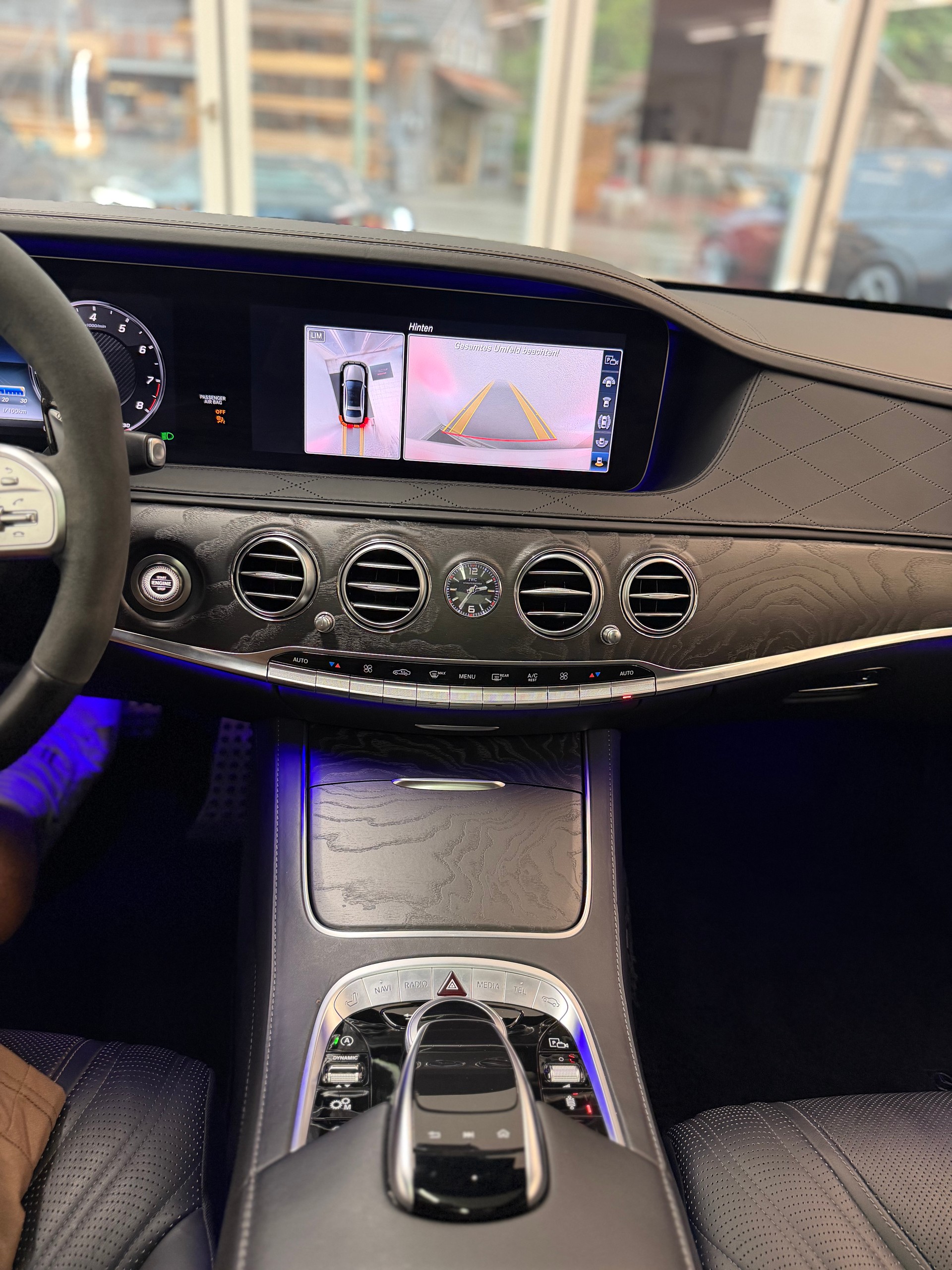 MERCEDES-BENZ S 63 V8 AMG 4matic+ lang-image-13