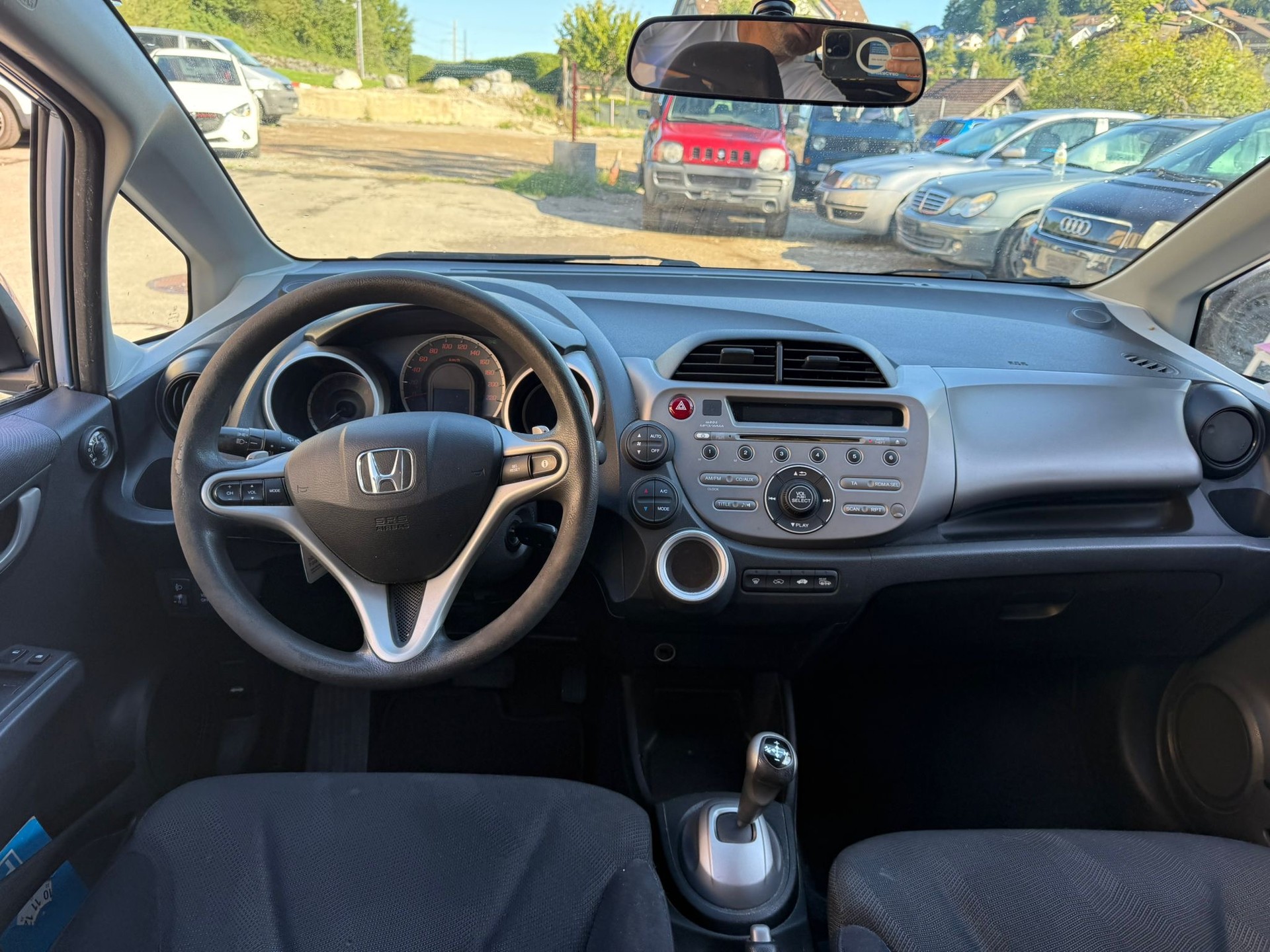 HONDA Jazz 1.4i Elegance i-Shift-image-8
