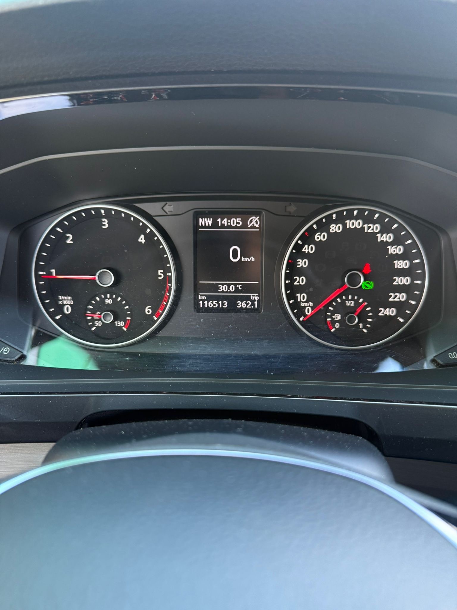 VW T6 Multivan 2.0 TDI Comfort. '70 Jahre Bulli' DSG-image-13