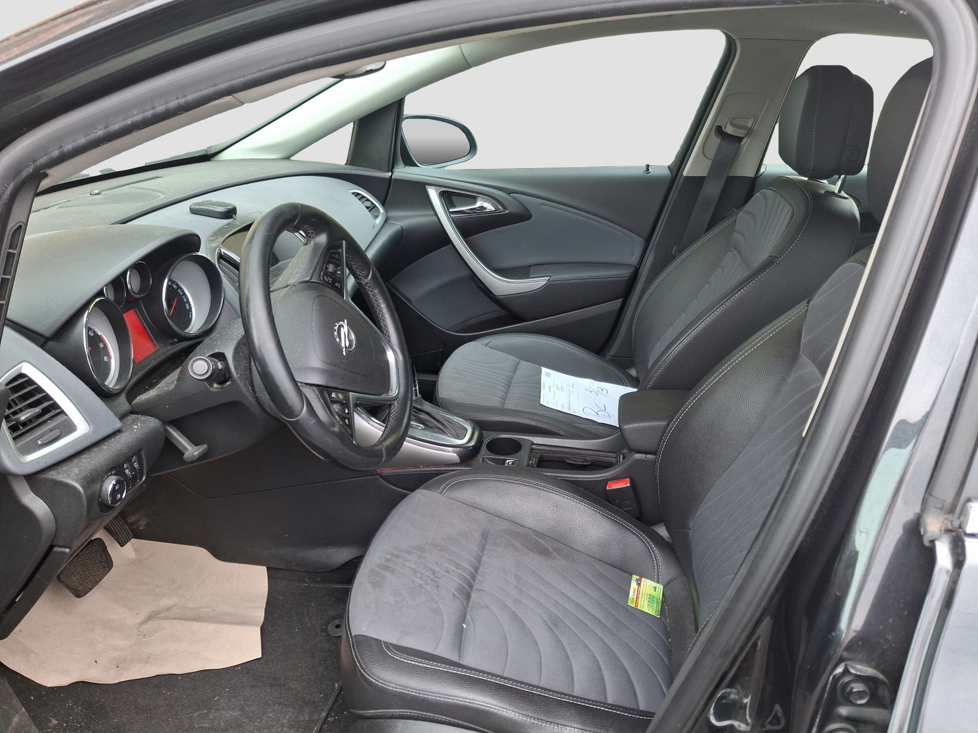 OPEL Astra 1.4i 16V Turbo Sport Automatic-image-7