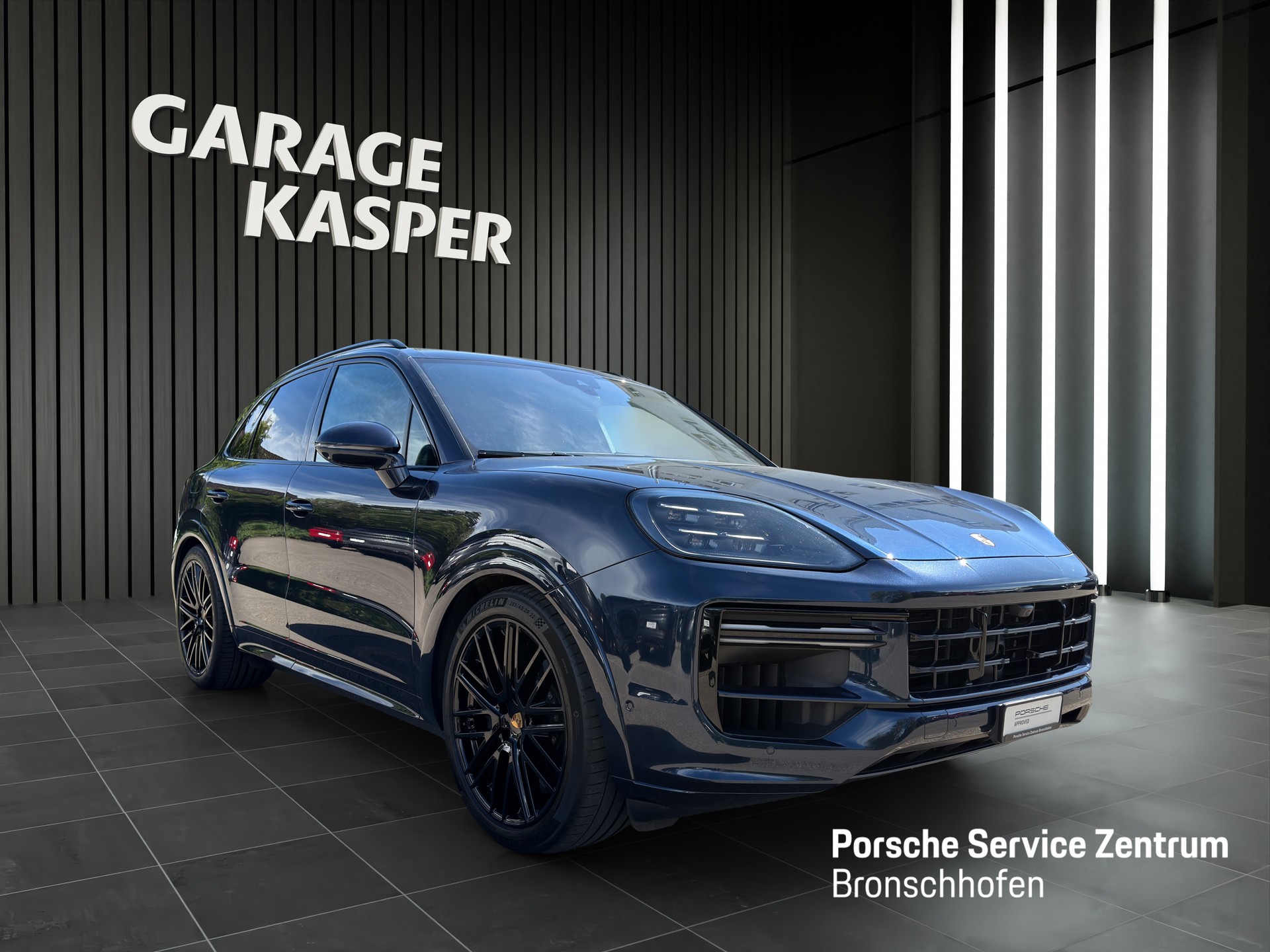 PORSCHE Cayenne 4.0 V8 Turbo E-Hybrid-image-6