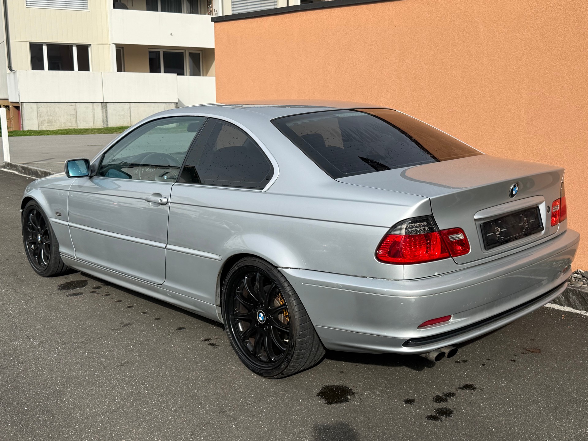 BMW 325Ci Coupé-image-3