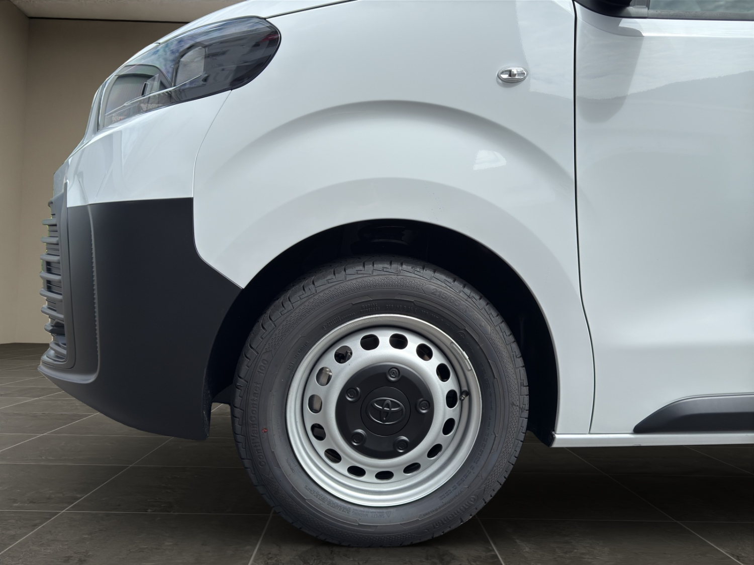 TOYOTA PROACE Van L2 2.0 D Active-image-15