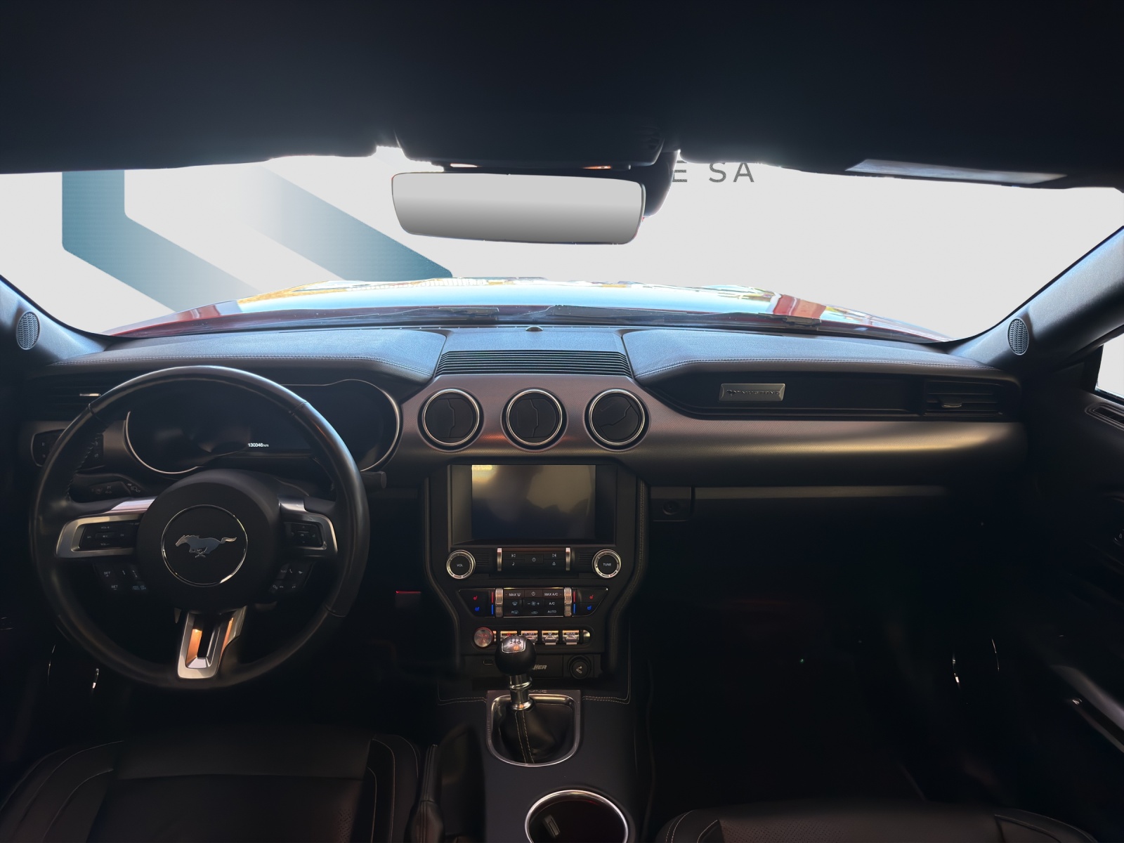 FORD Mustang Coupé 2.3 EcoBoost-image-9