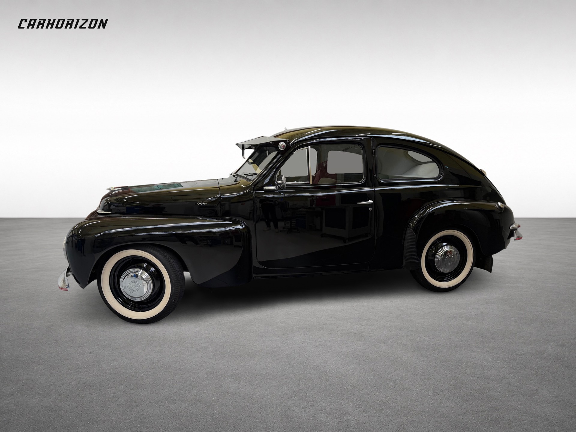 VOLVO PV 444-showroom-element-1