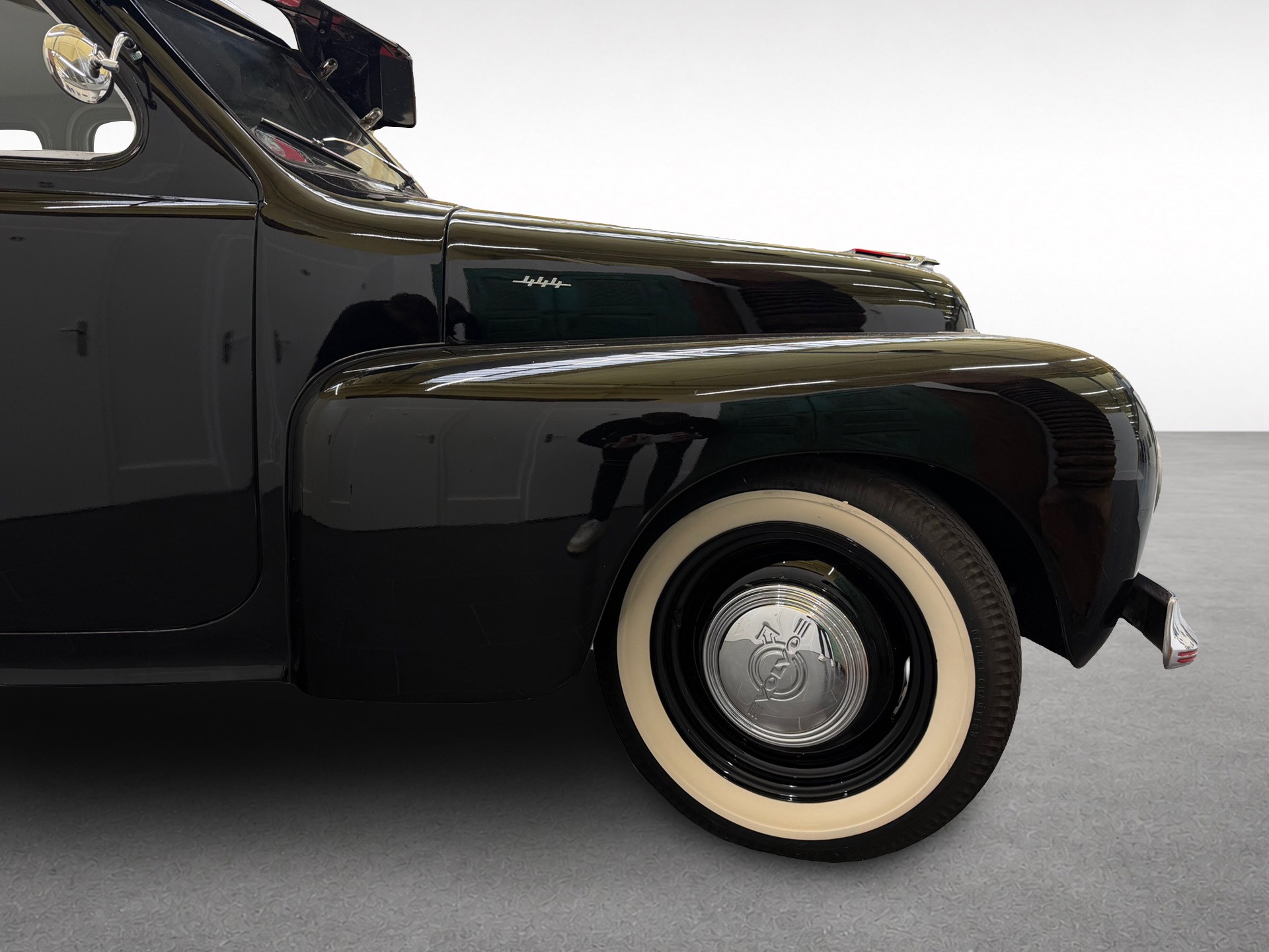 VOLVO PV 444-image-4