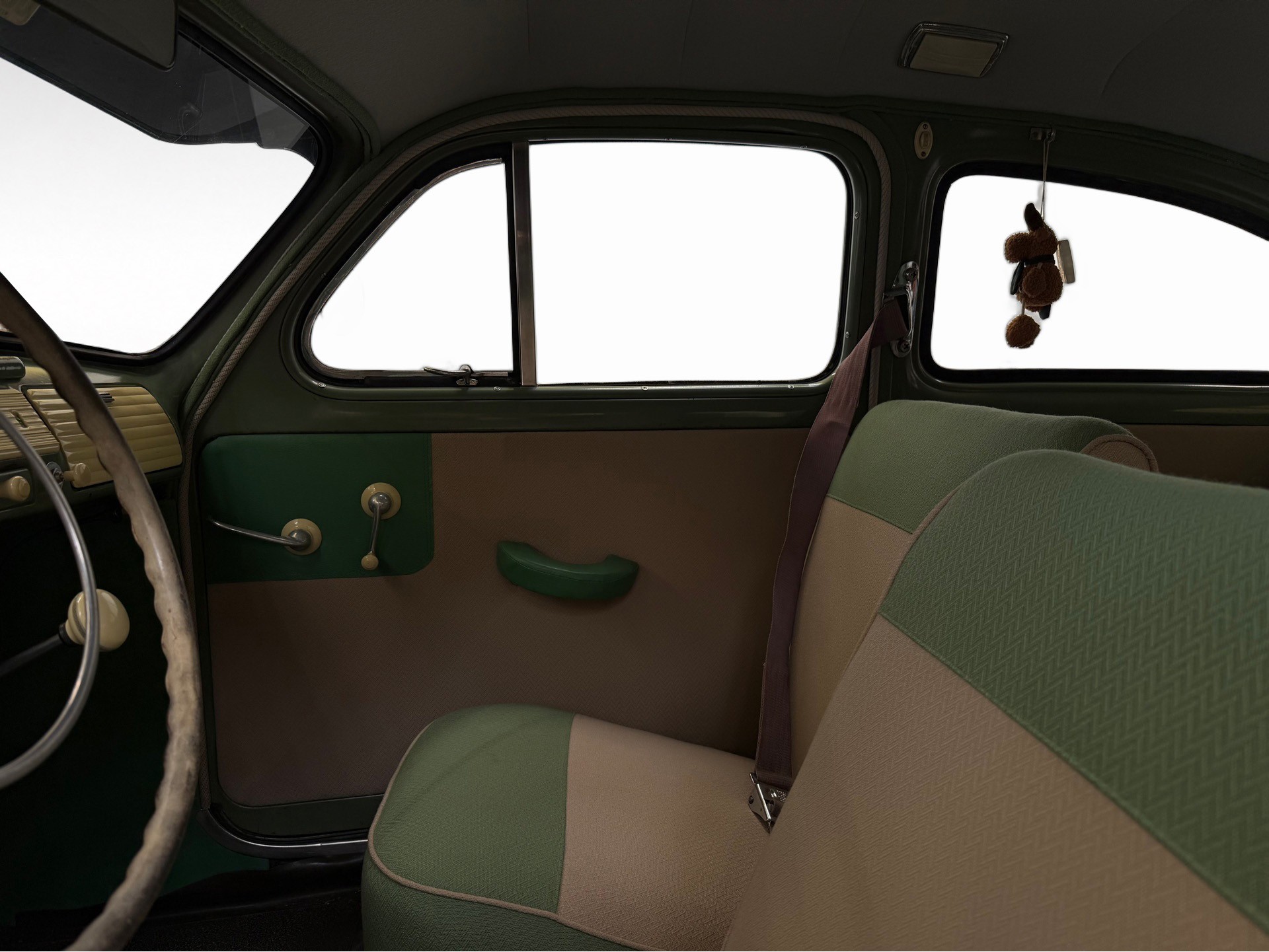 VOLVO PV 444-image-15