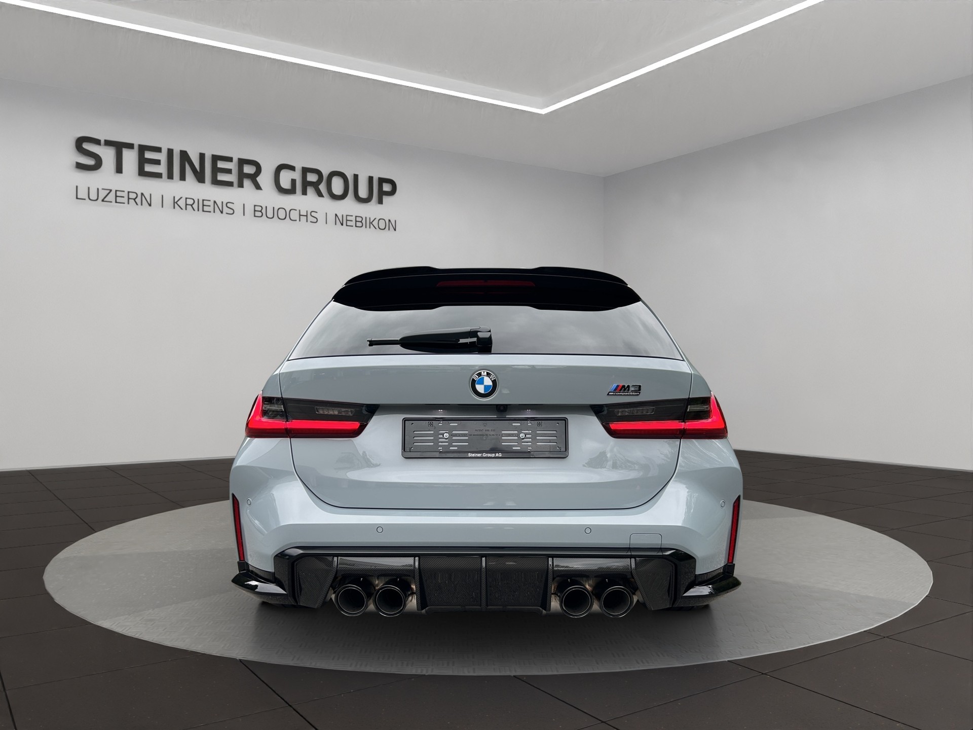 BMW M3 Touring xDrive Competition M-image-5