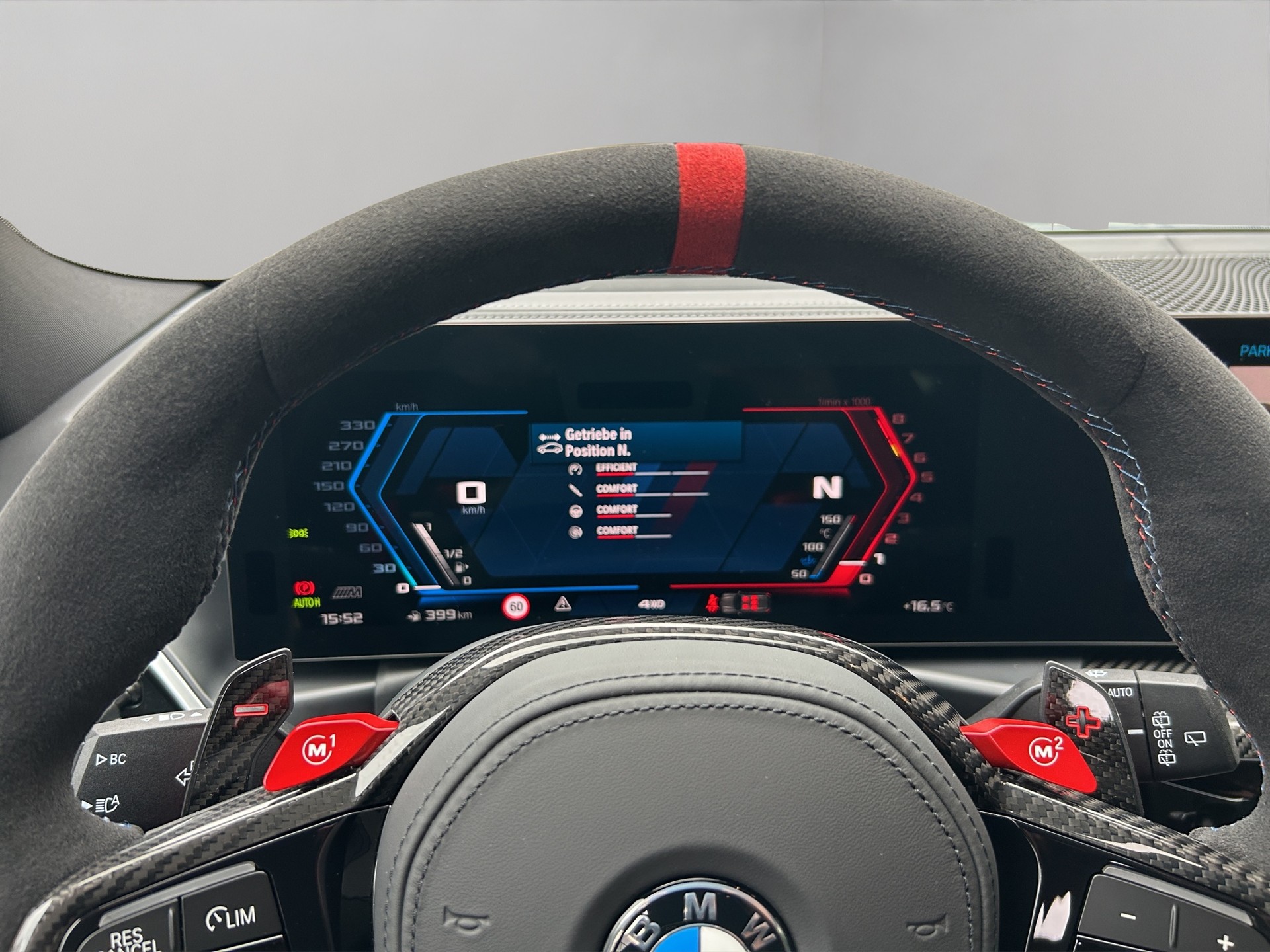 BMW M3 Touring xDrive Competition M-image-12