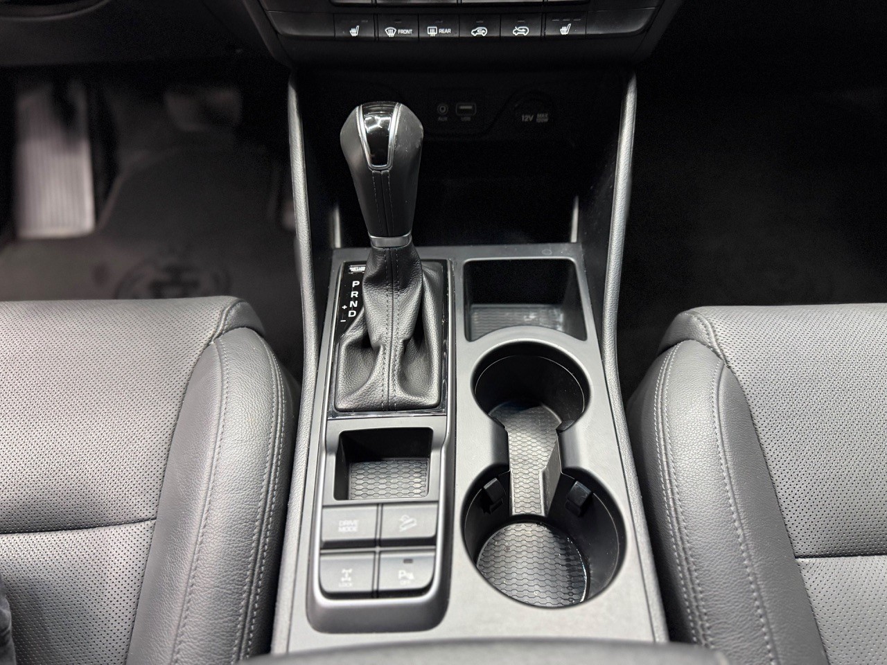 HYUNDAI Tucson 2.0 CRDI Plena 4WD Automatic | Frisch ab MFK | Garantie | Sparsam |Tempomat | Rückfahrkamera-image-16