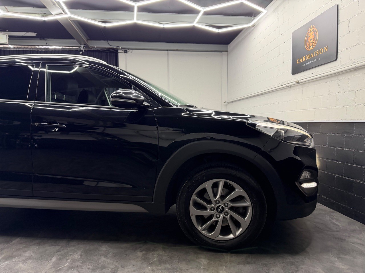 HYUNDAI Tucson 2.0 CRDI Plena 4WD Automatic | Frisch ab MFK | Garantie | Sparsam |Tempomat | Rückfahrkamera-image-9