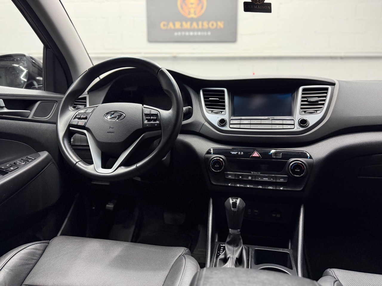 HYUNDAI Tucson 2.0 CRDI Plena 4WD Automatic | Frisch ab MFK | Garantie | Sparsam |Tempomat | Rückfahrkamera-image-25